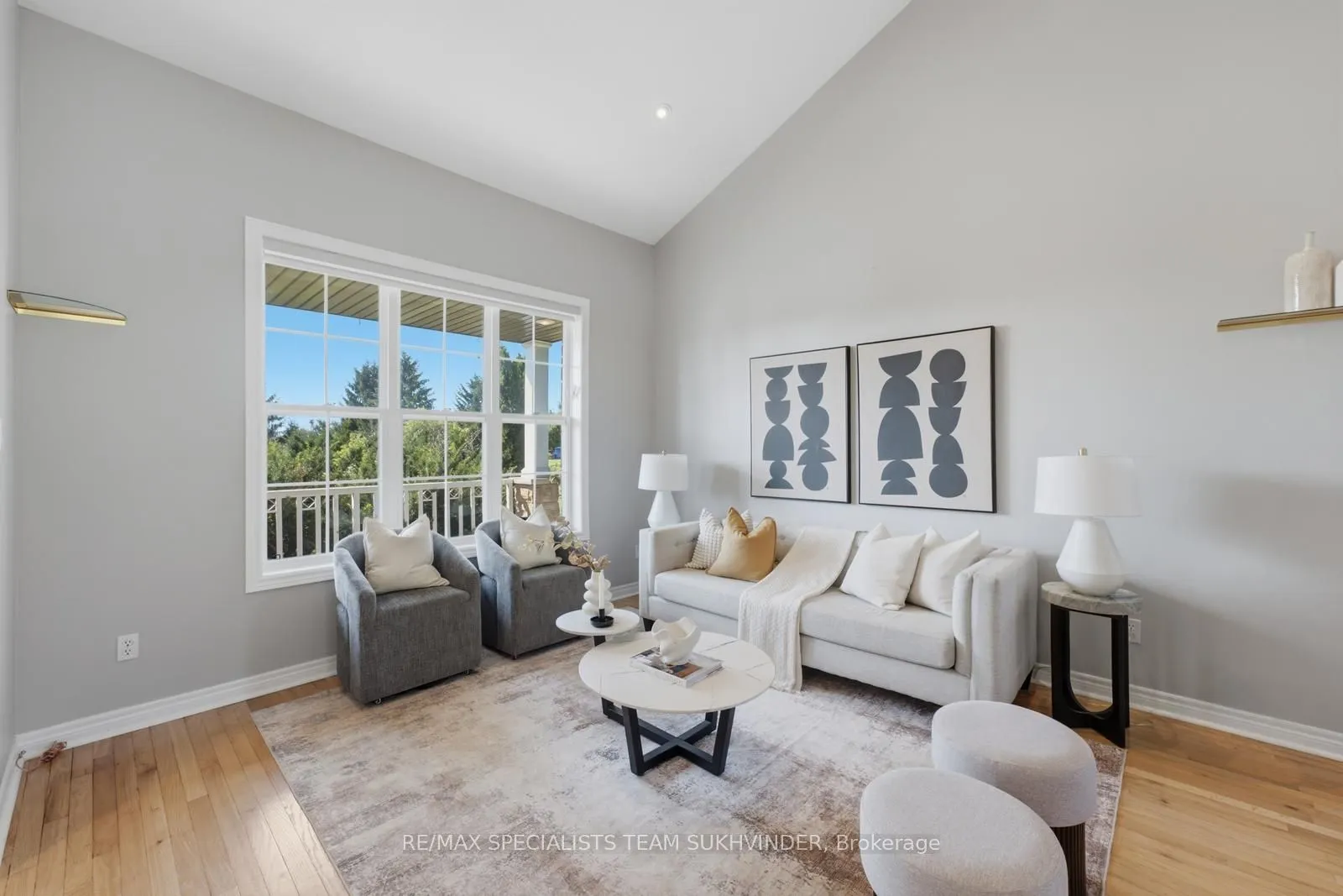 37 Woodland Drive
