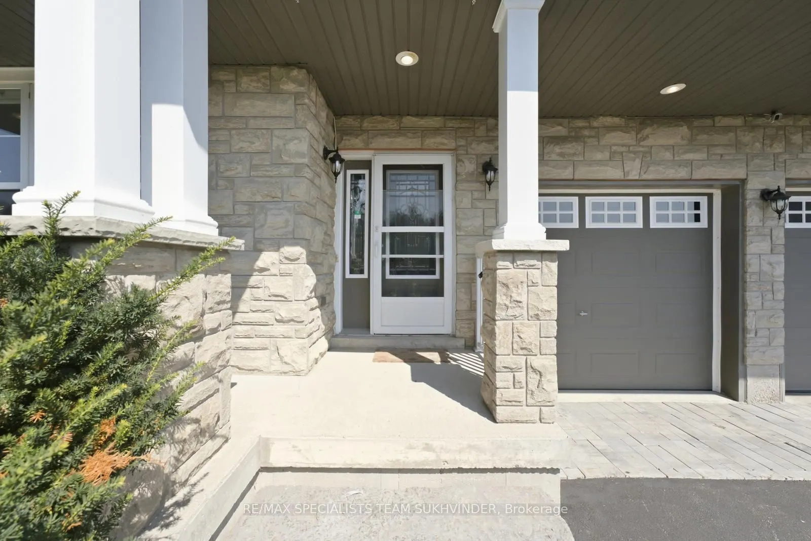 37 Woodland Drive