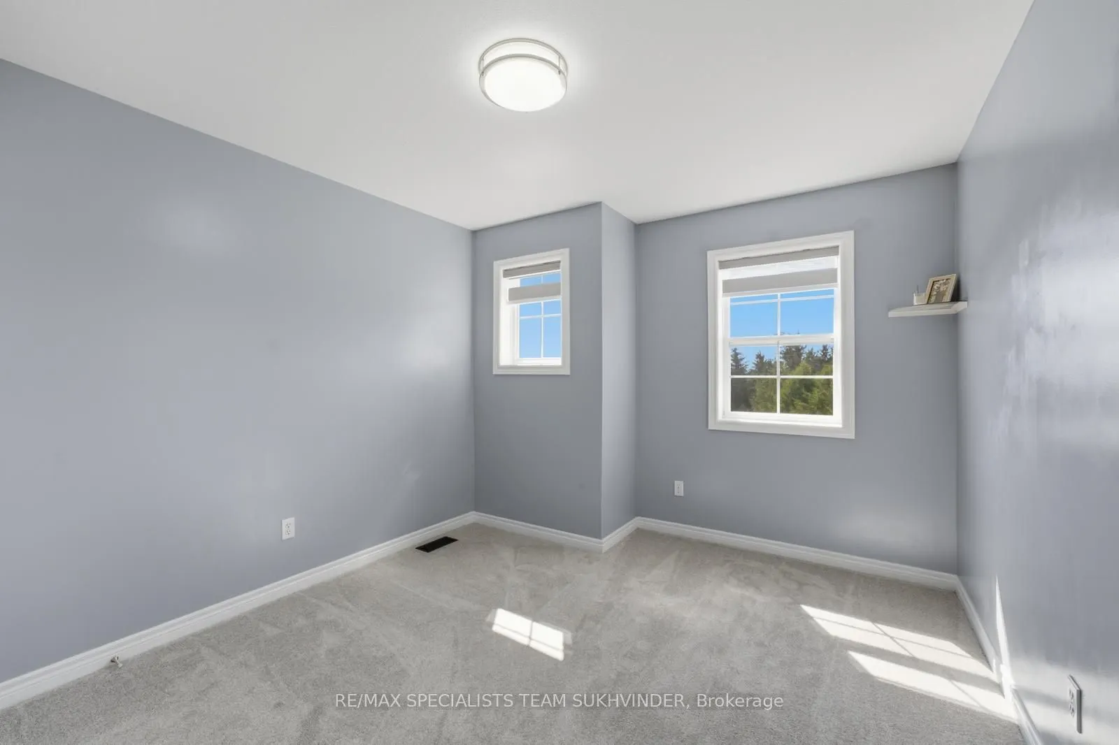 37 Woodland Drive