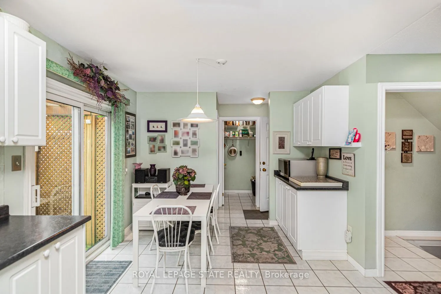 10 Richview Drive
