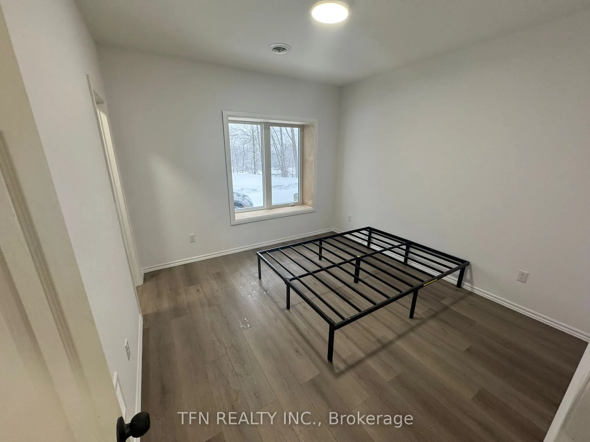 385 Gables Road