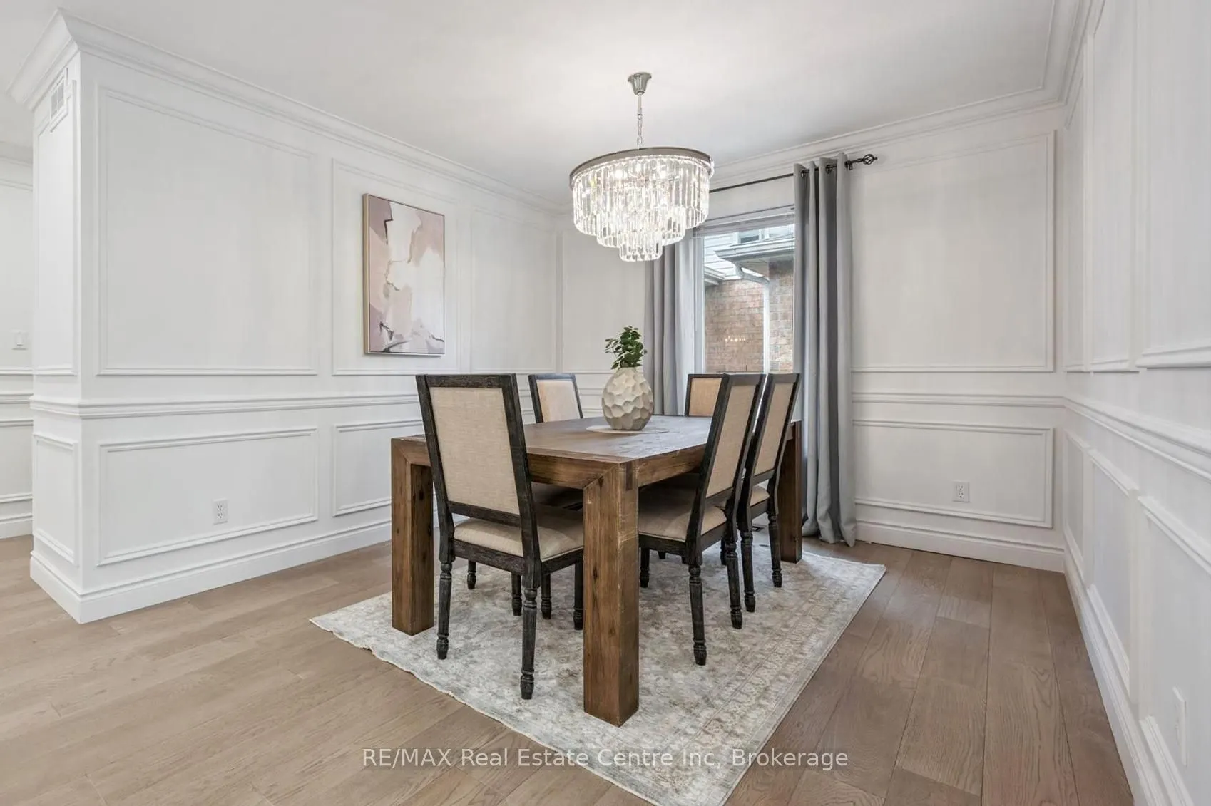 18 KEYS Crescent