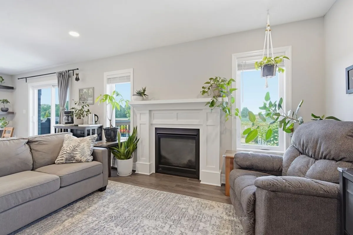 122 Gilmour Drive