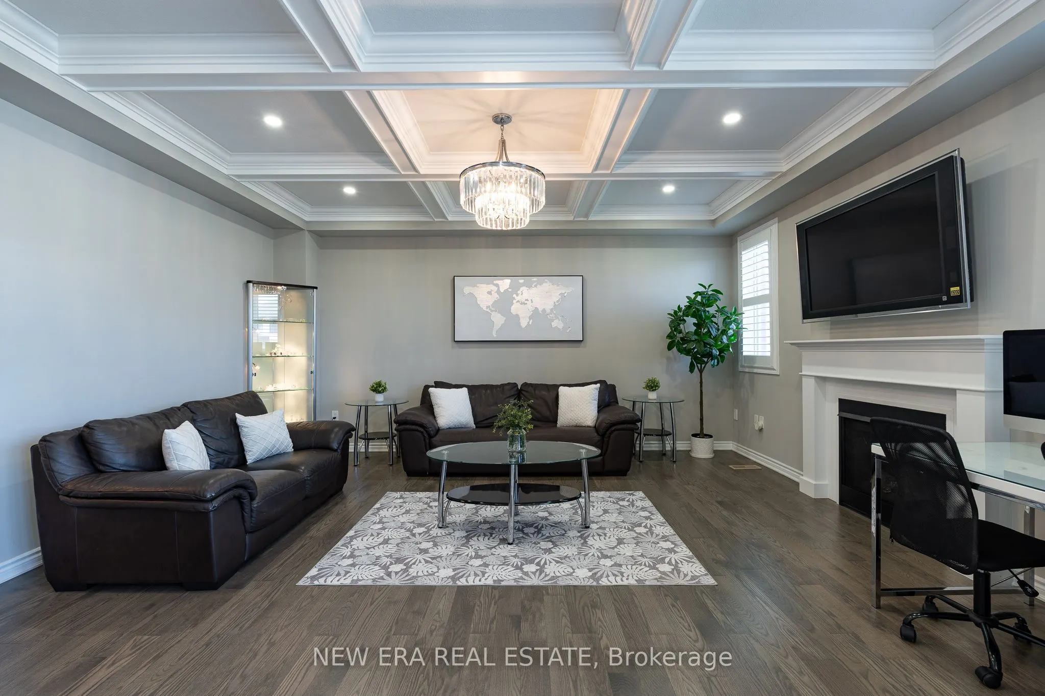 455 Equestrian Way