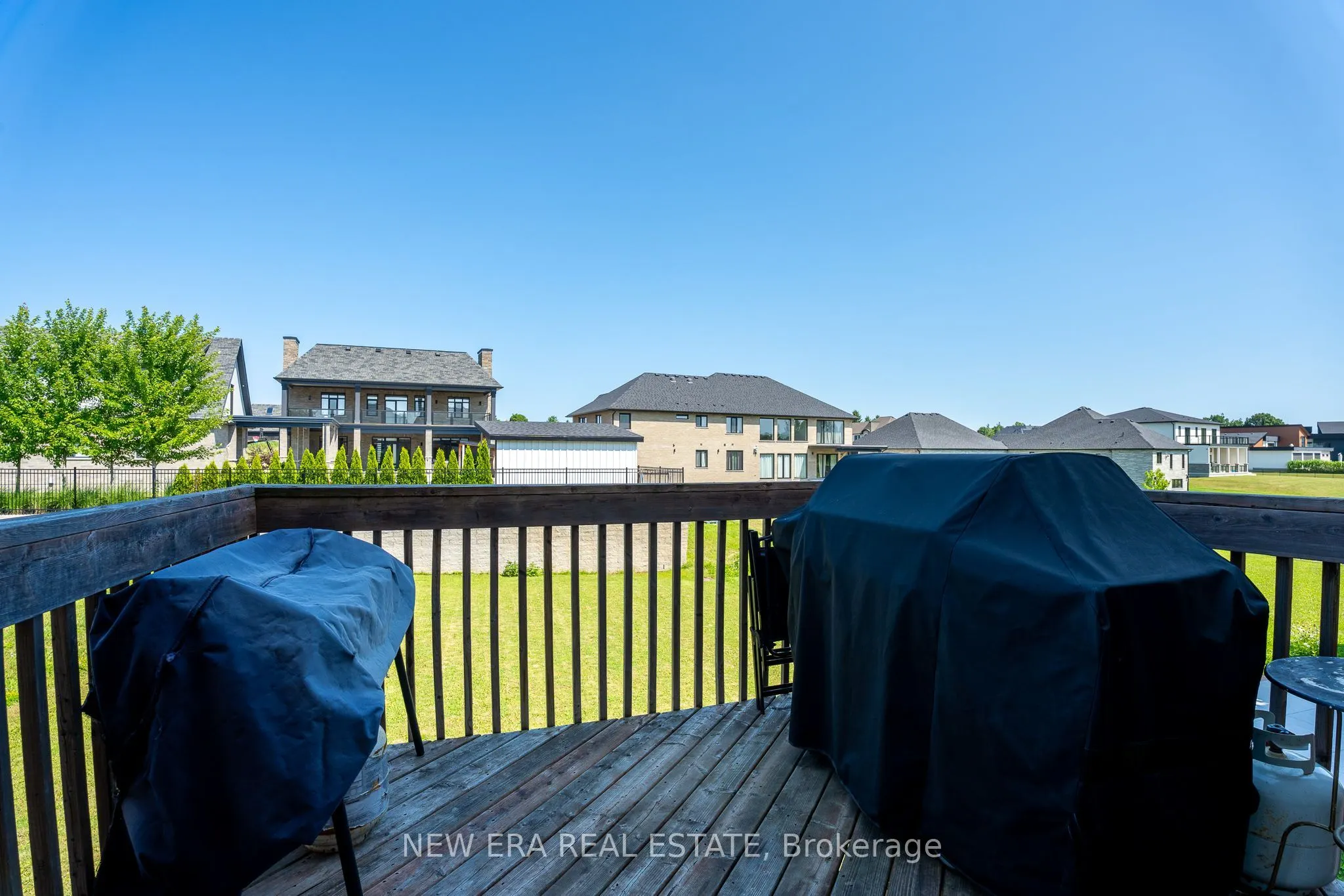 455 Equestrian Way