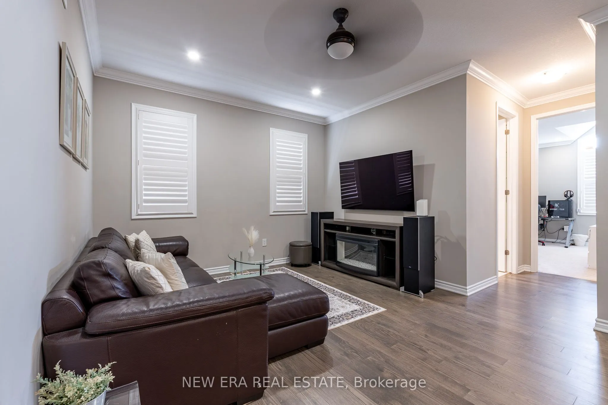 455 Equestrian Way