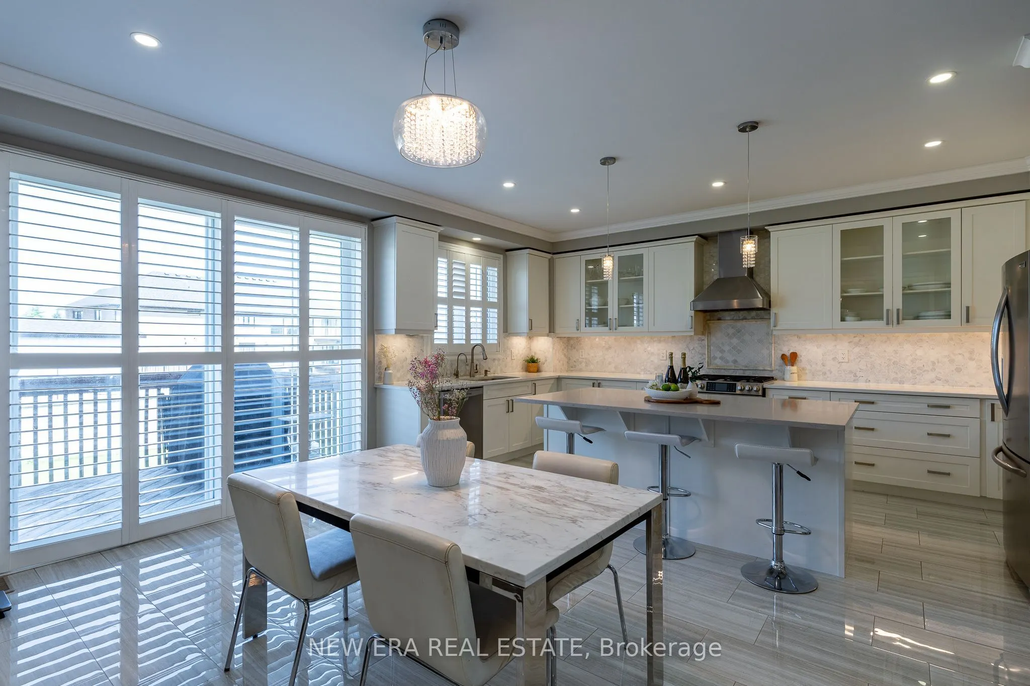 455 Equestrian Way