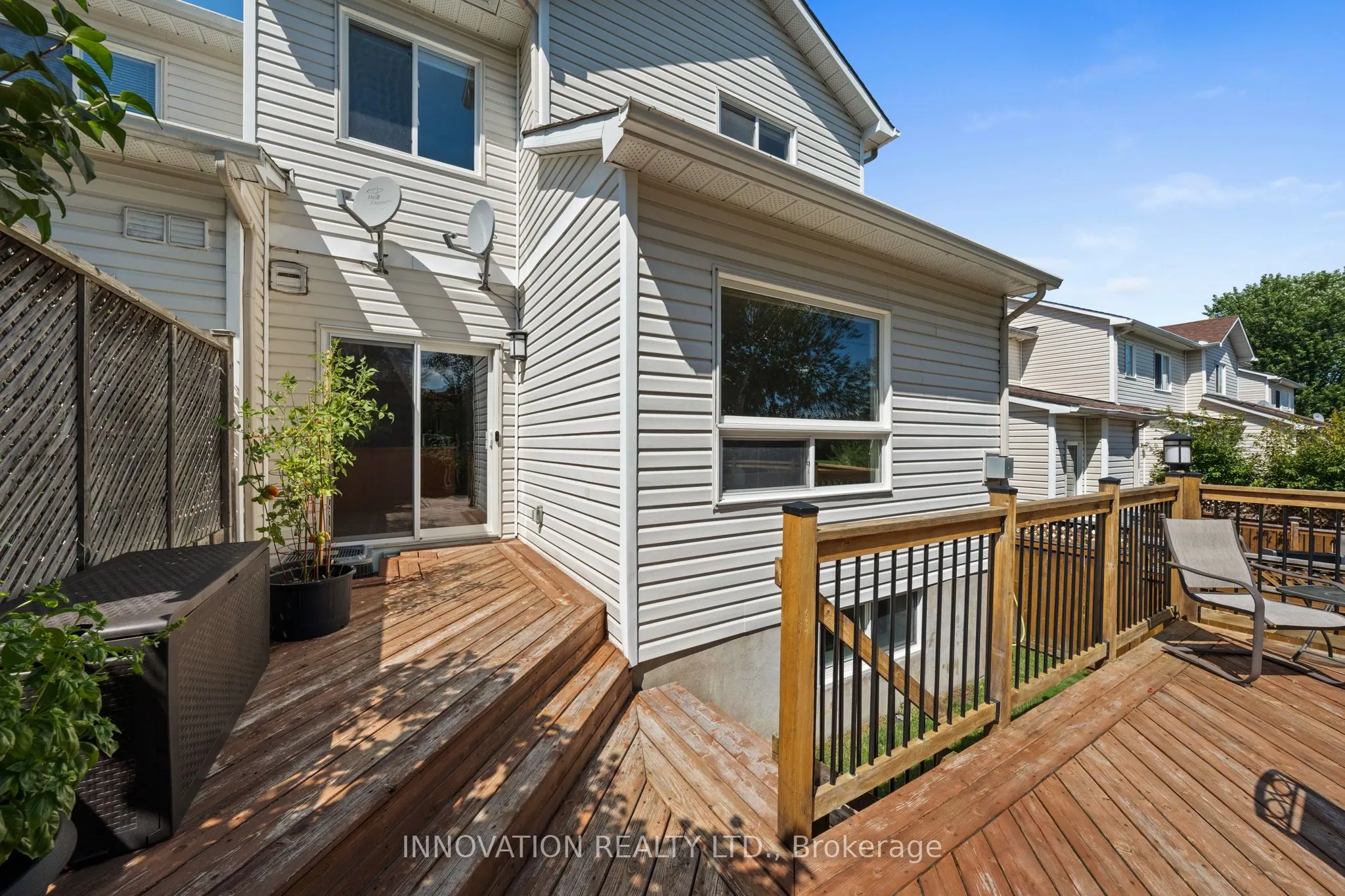 37 Chantilly Gate