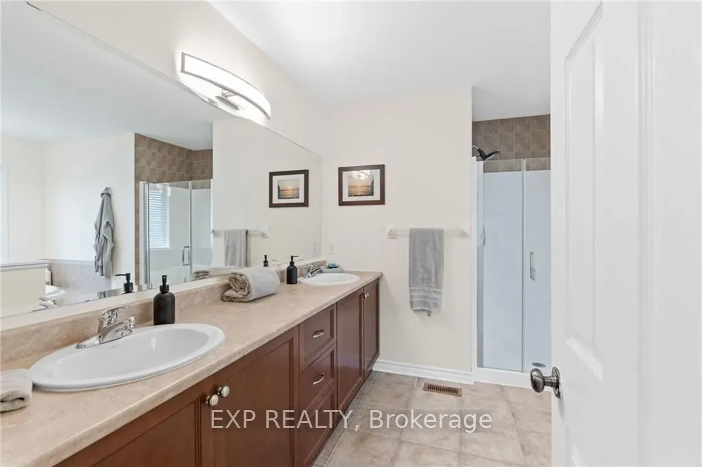 254 FLODDEN Way