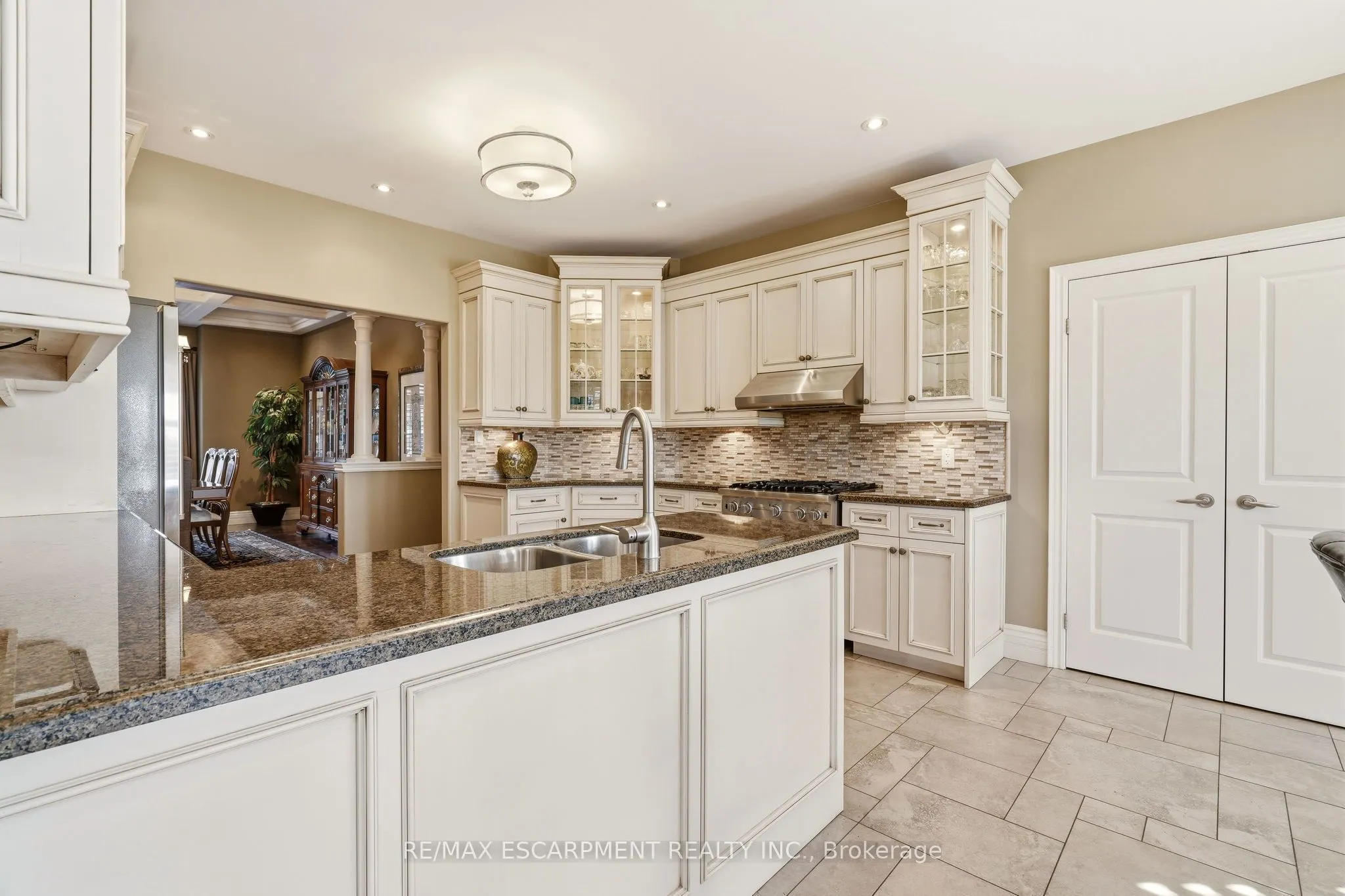 1318 CONCESSION ROAD 6 W