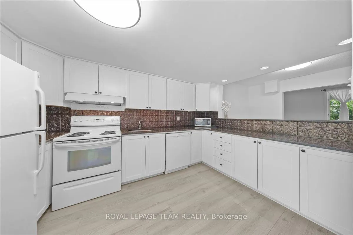 135 Upper Lorne Place