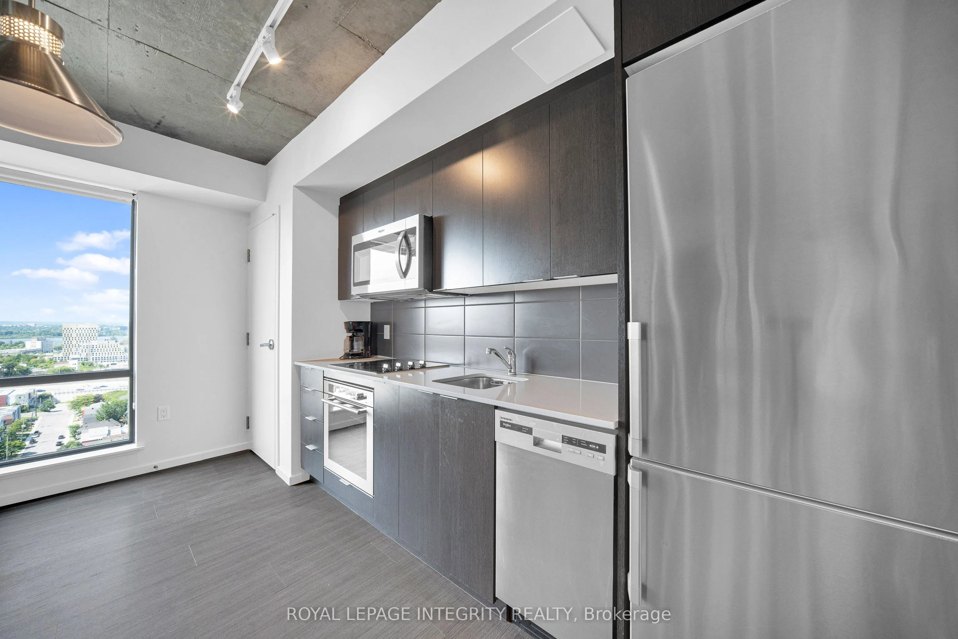 105 Champagne Avenue S #2503