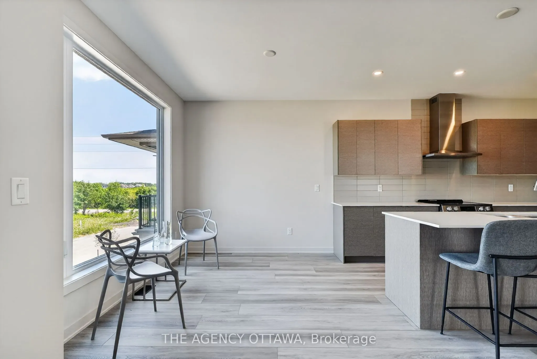 3007 Showcase Crescent