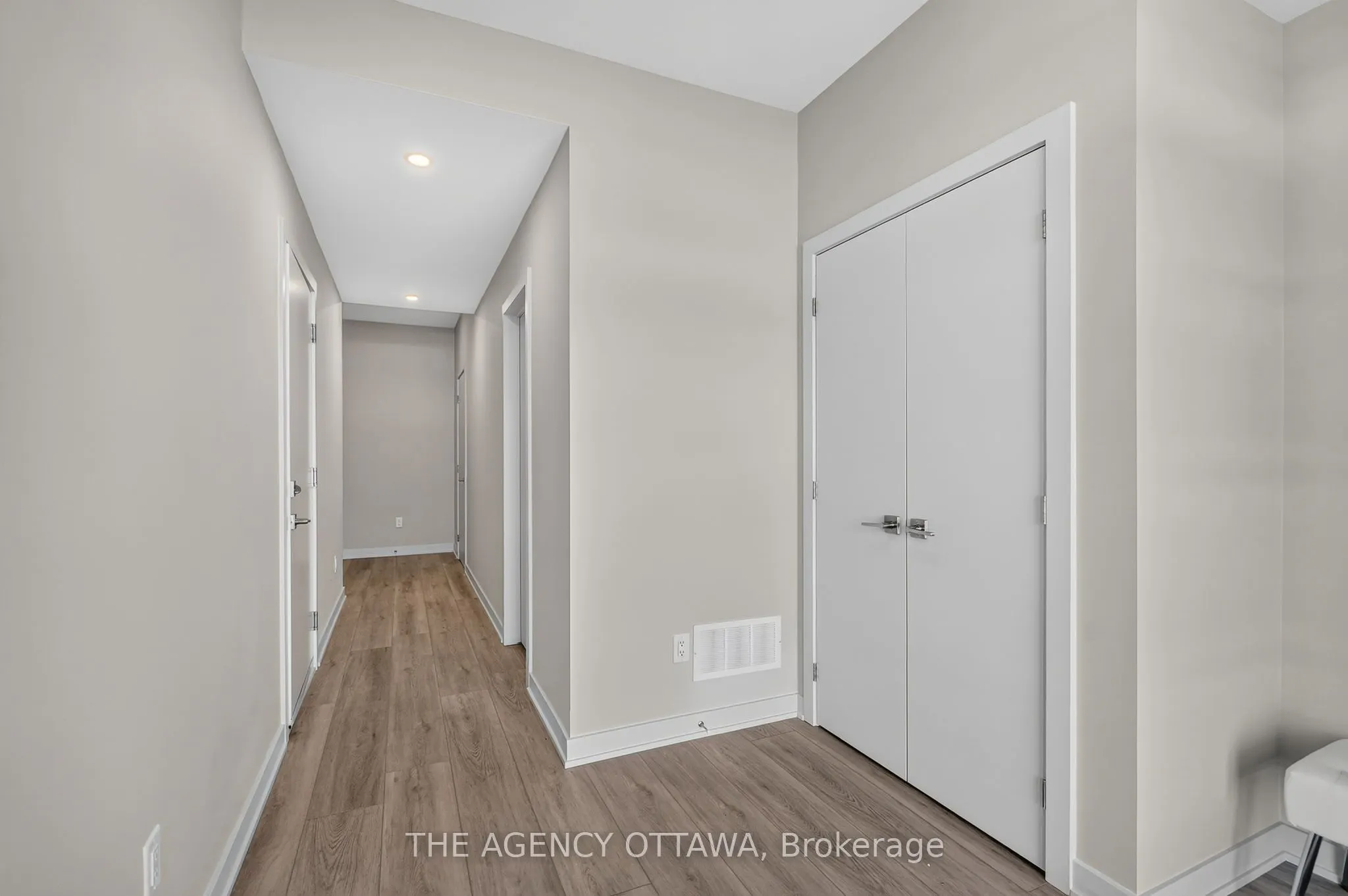 3007 Showcase Crescent