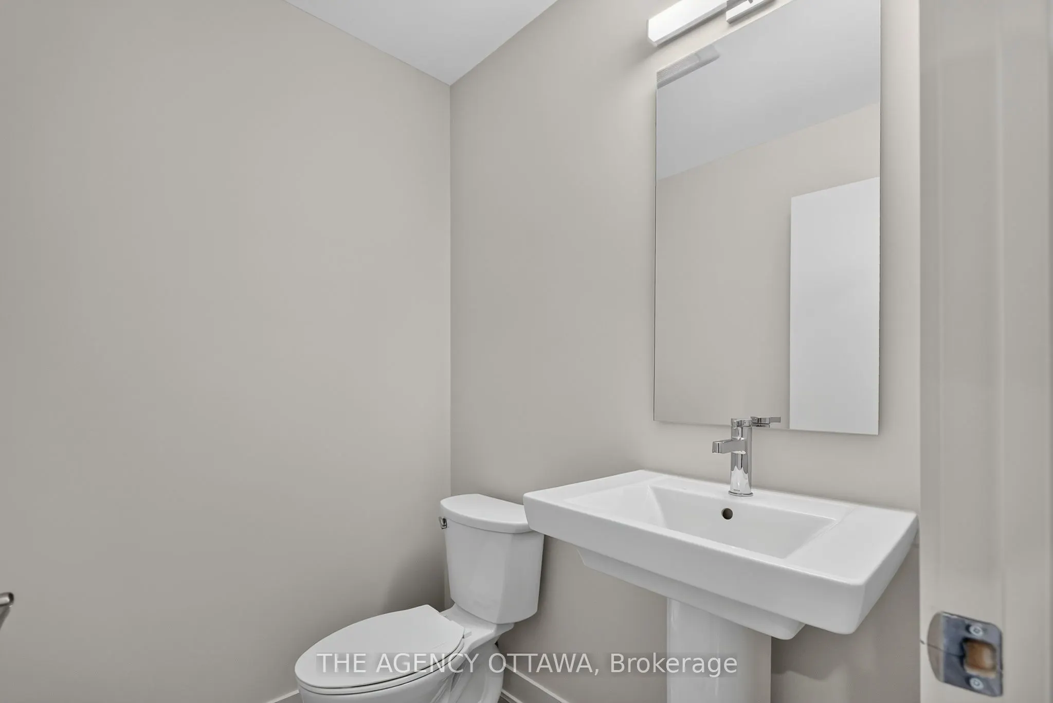 3007 Showcase Crescent