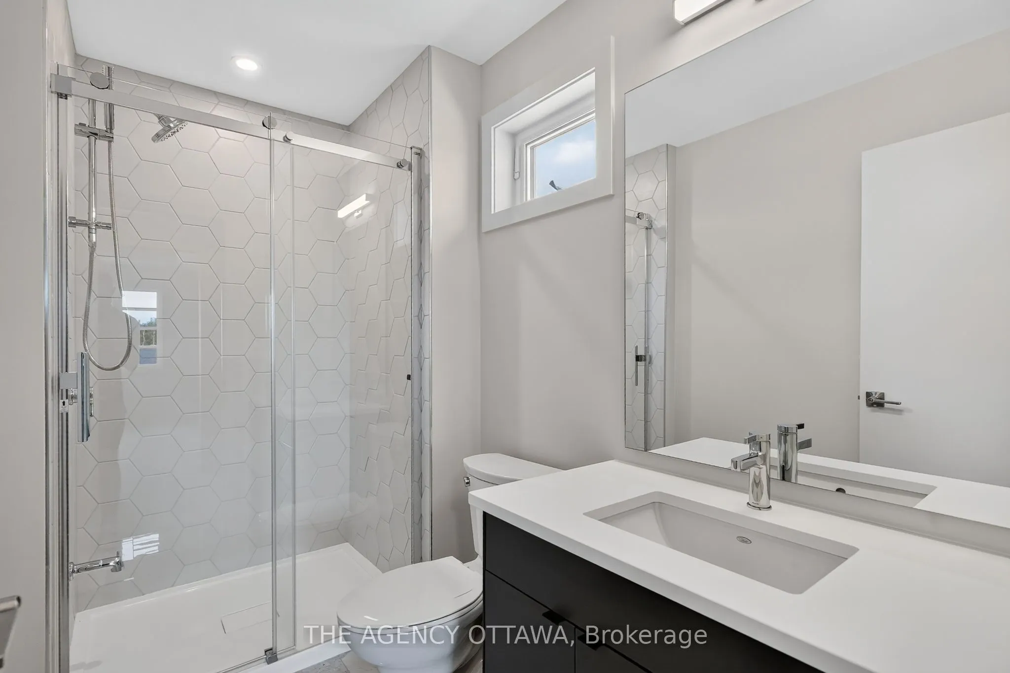 3007 Showcase Crescent