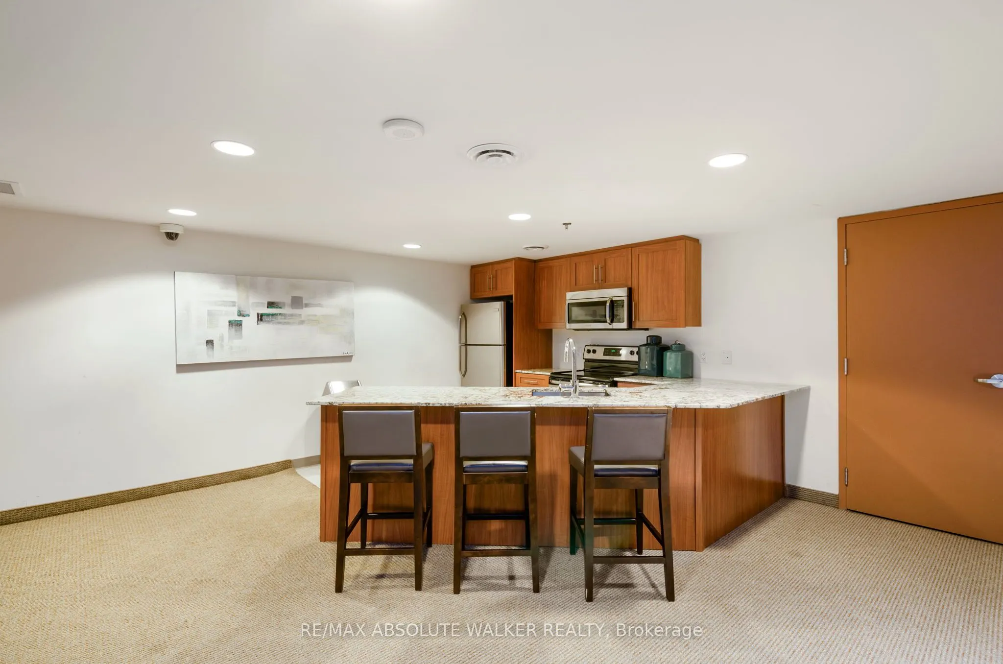 195 Besserer Street #1003