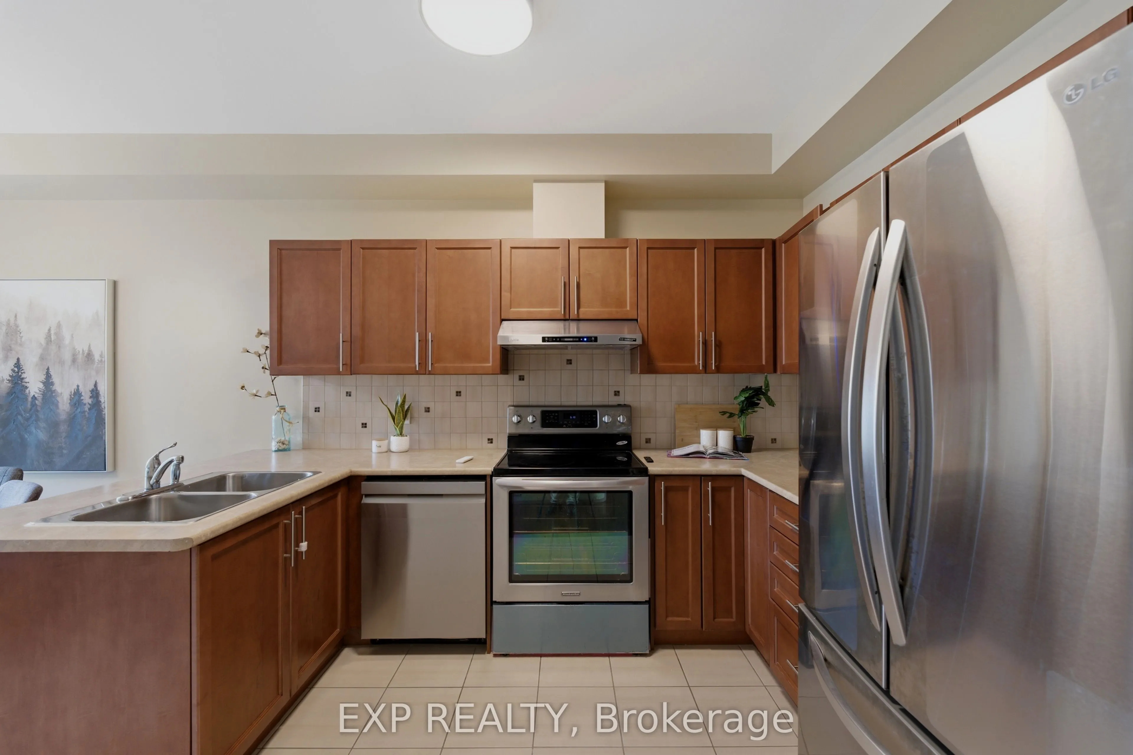 118 Laramie Crescent
