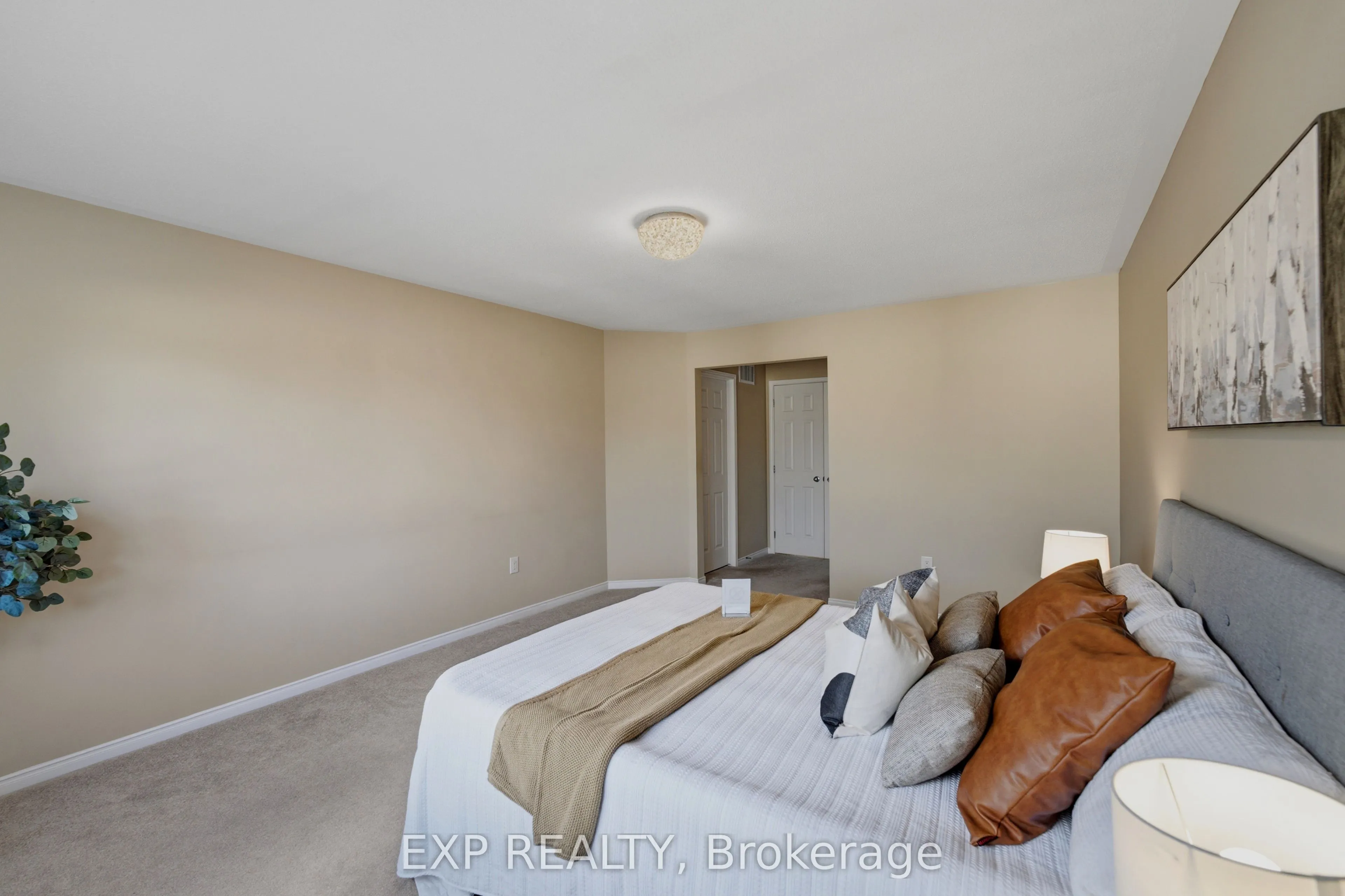 118 Laramie Crescent