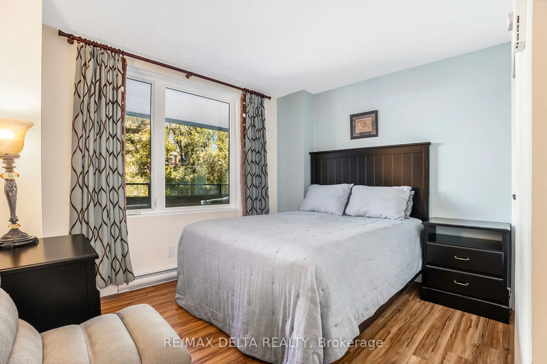 295 Gilmour Street #304