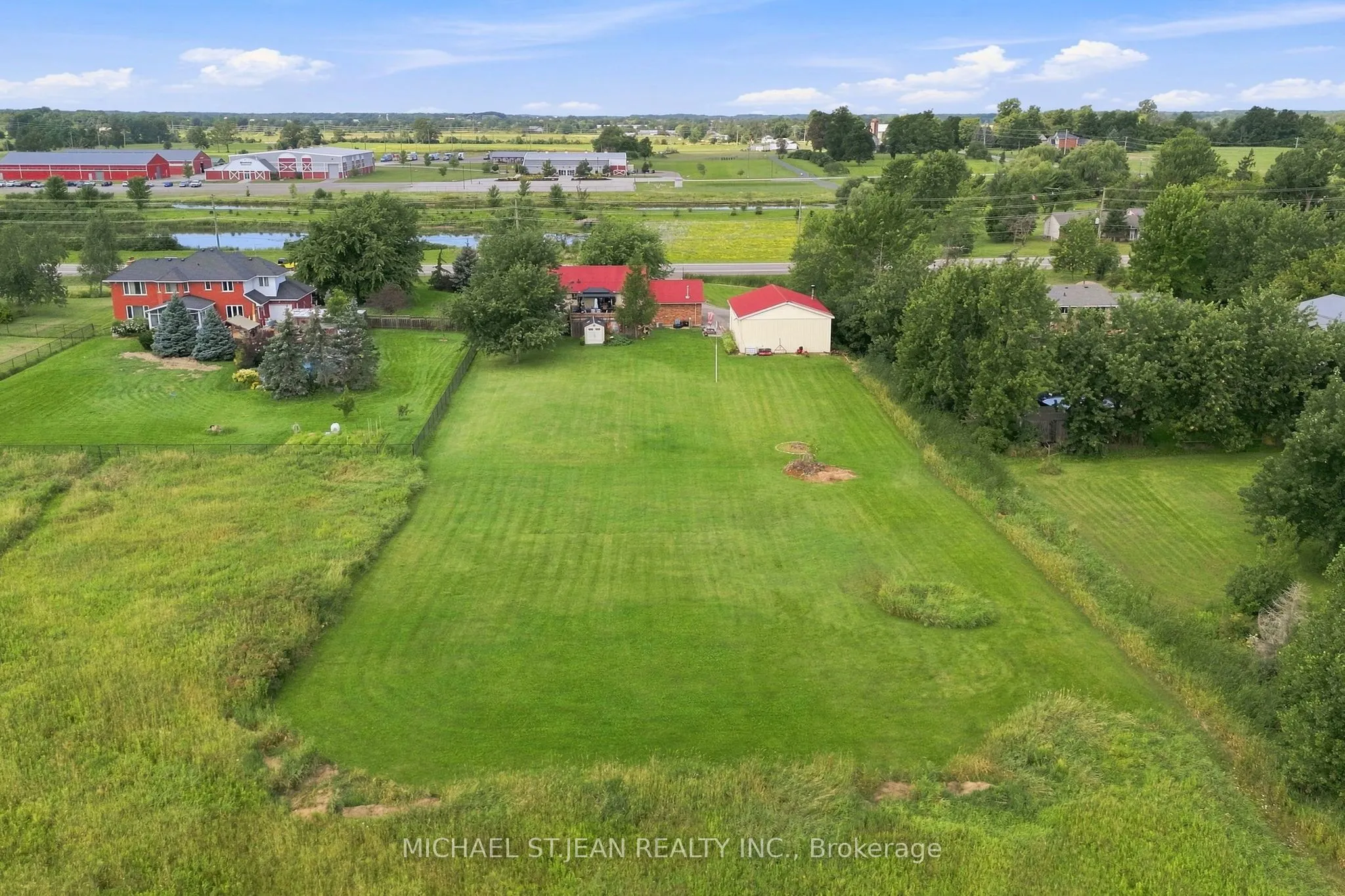 3557 Grimsby Road