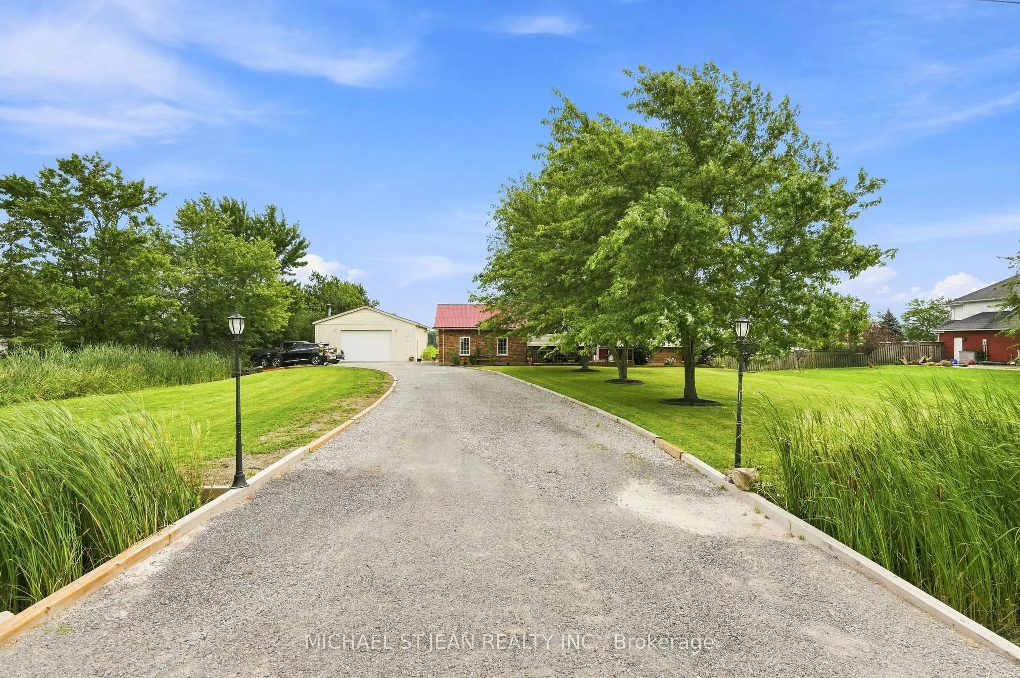 3557 Grimsby Road