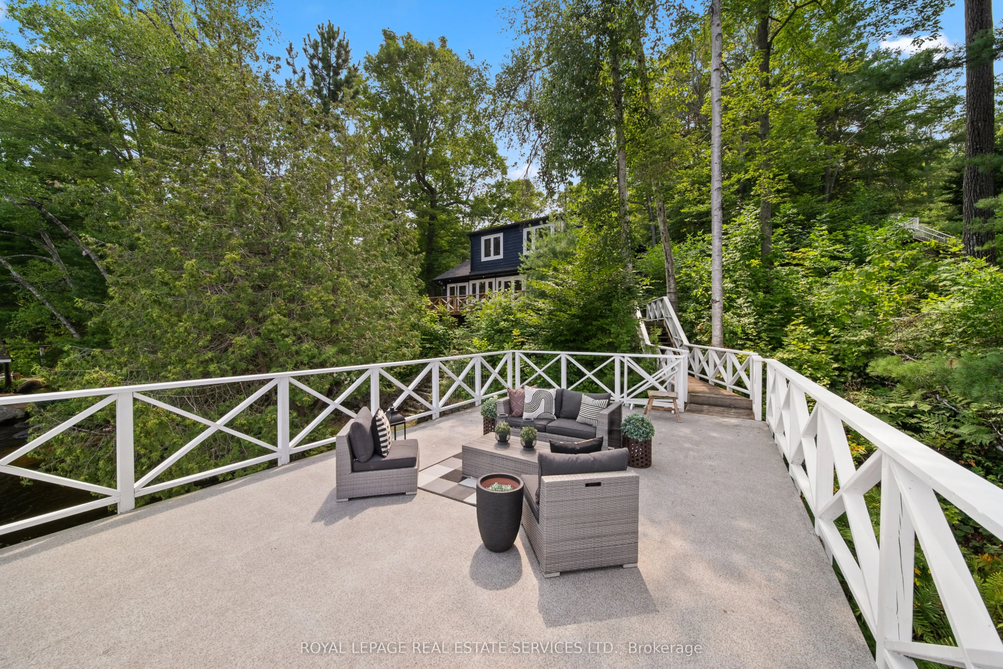 1024 Lidsley Road