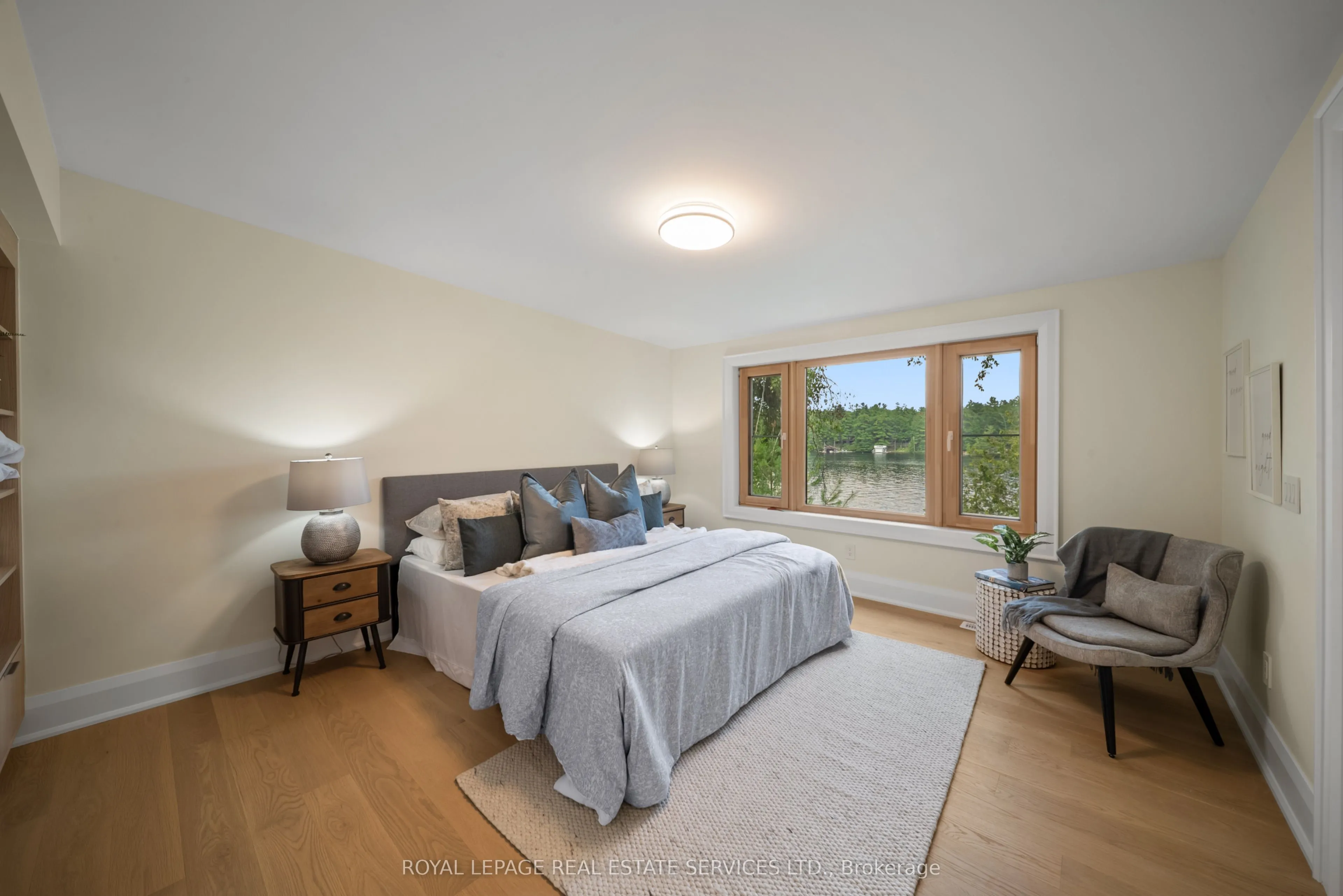 1024 Lidsley Road