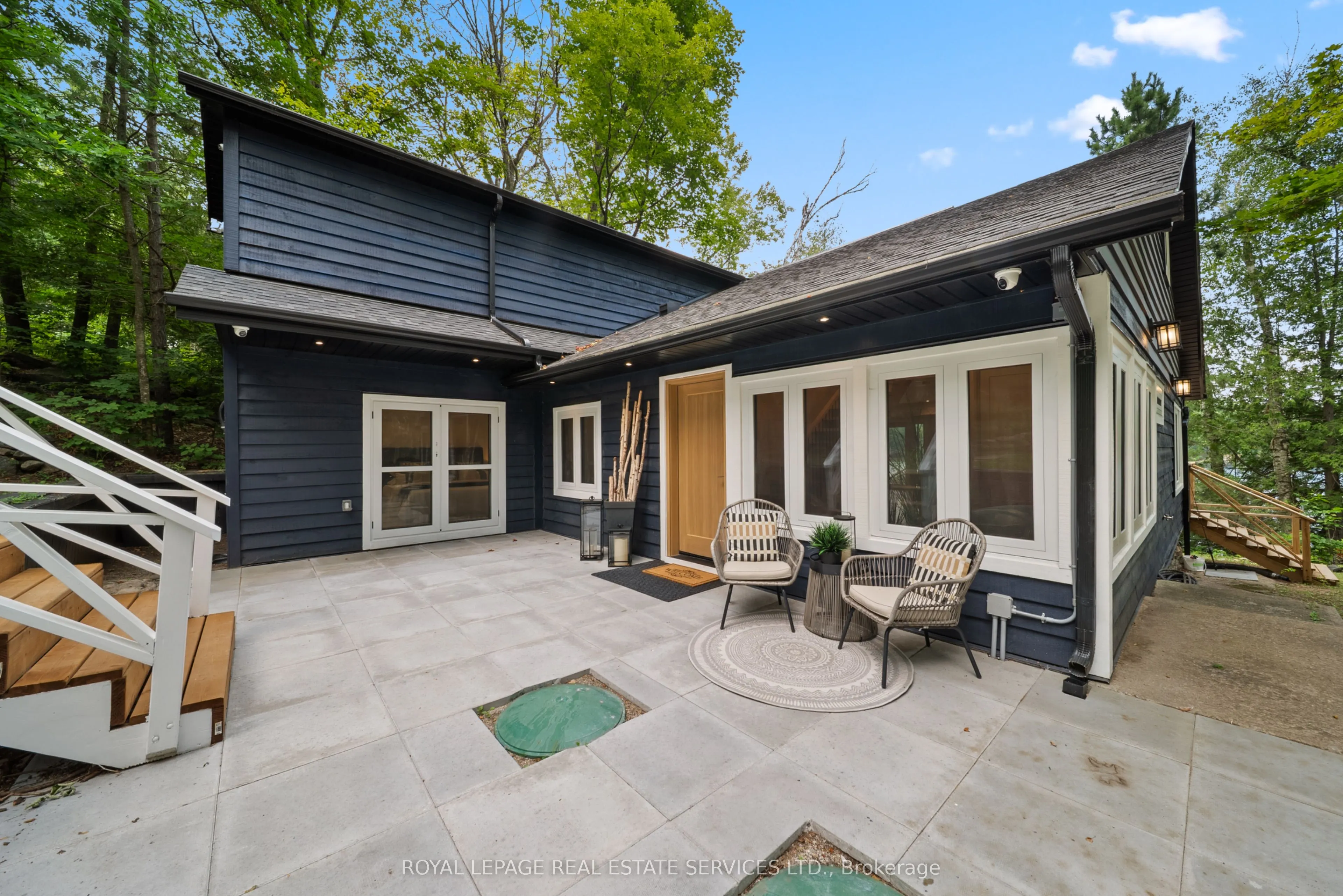 1024 Lidsley Road