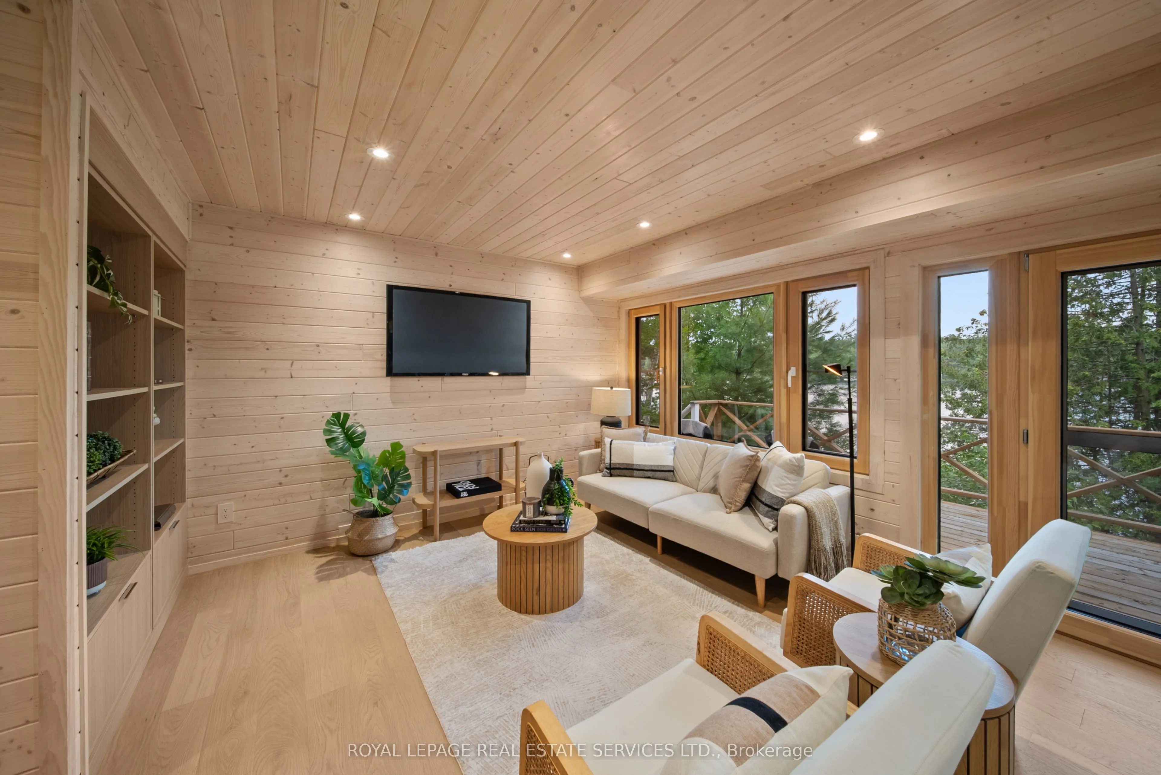 1024 Lidsley Road