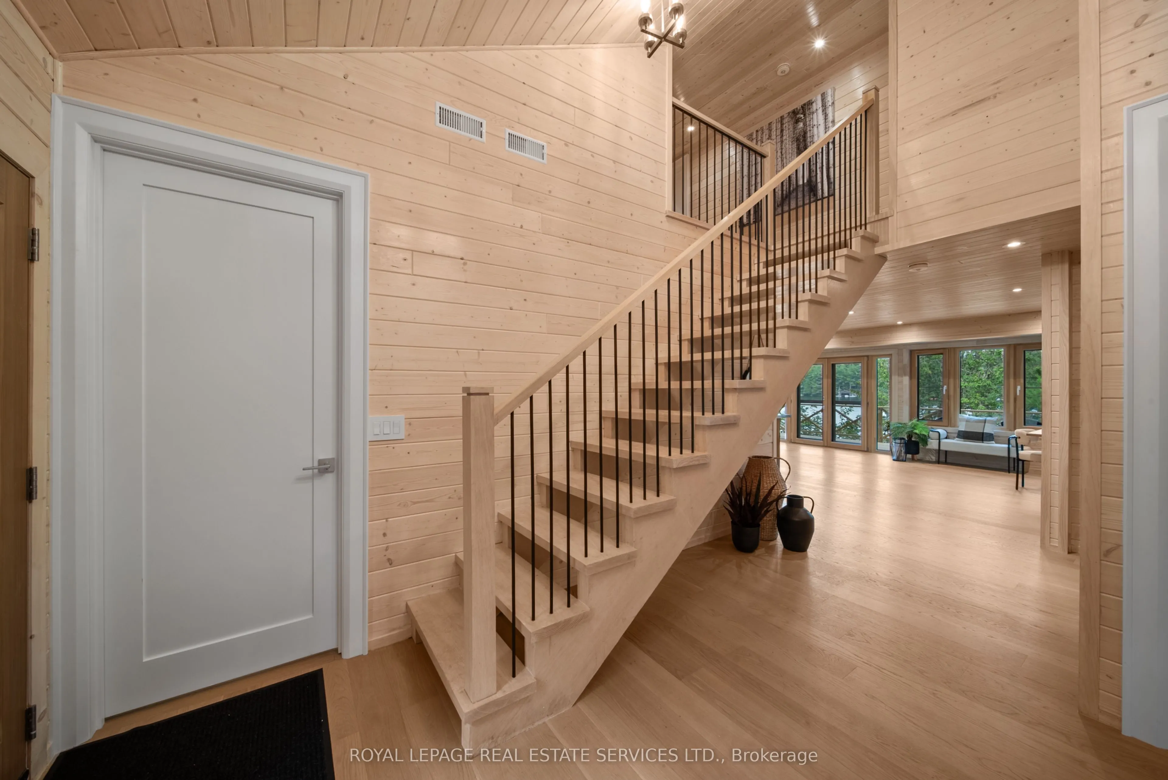 1024 Lidsley Road