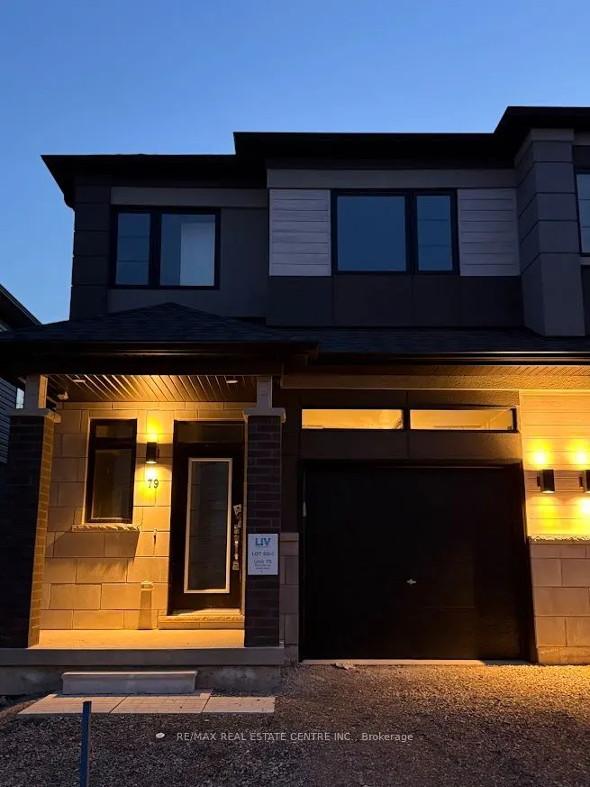660 Colborne Street W #79