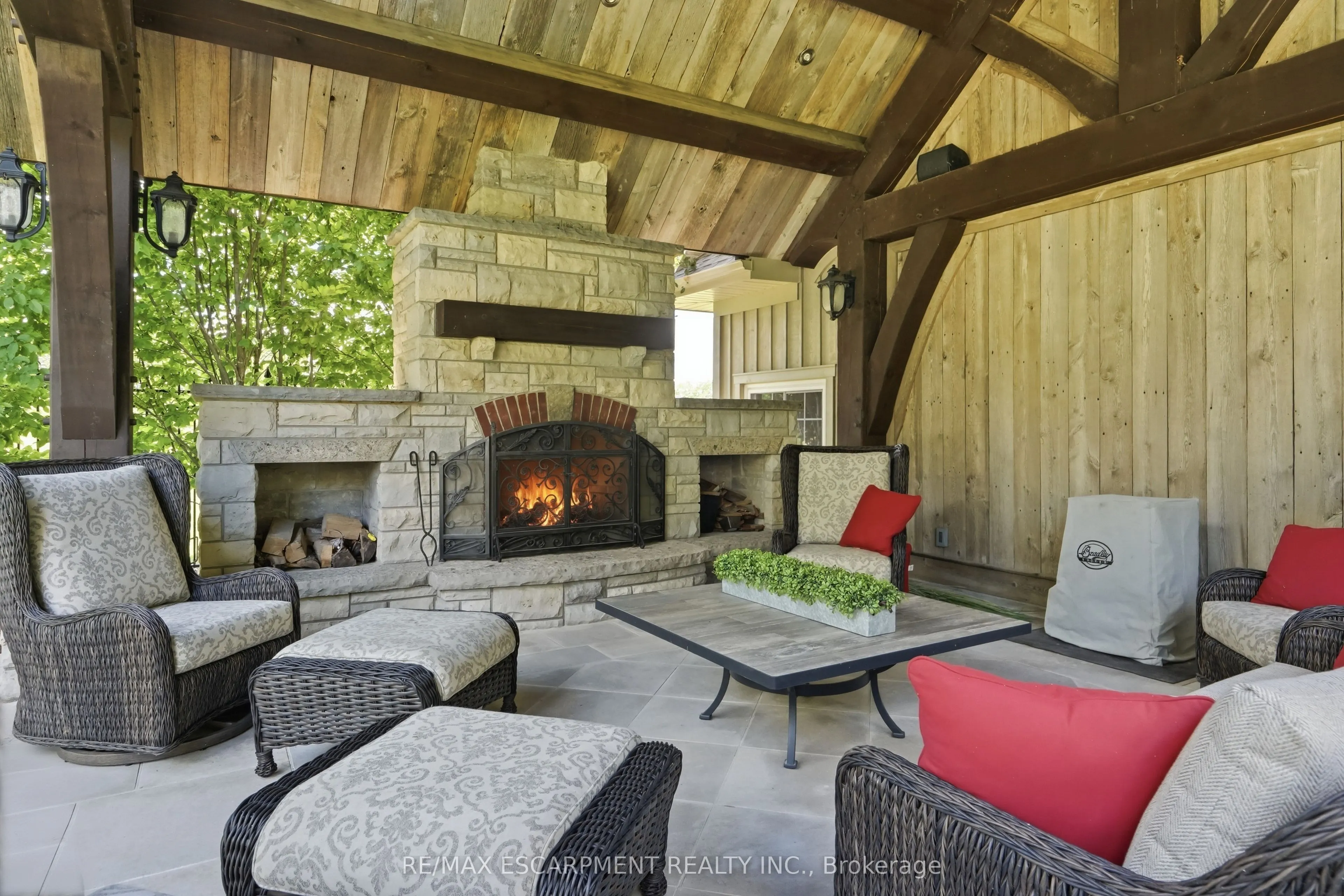 314 7th Concession Road E
