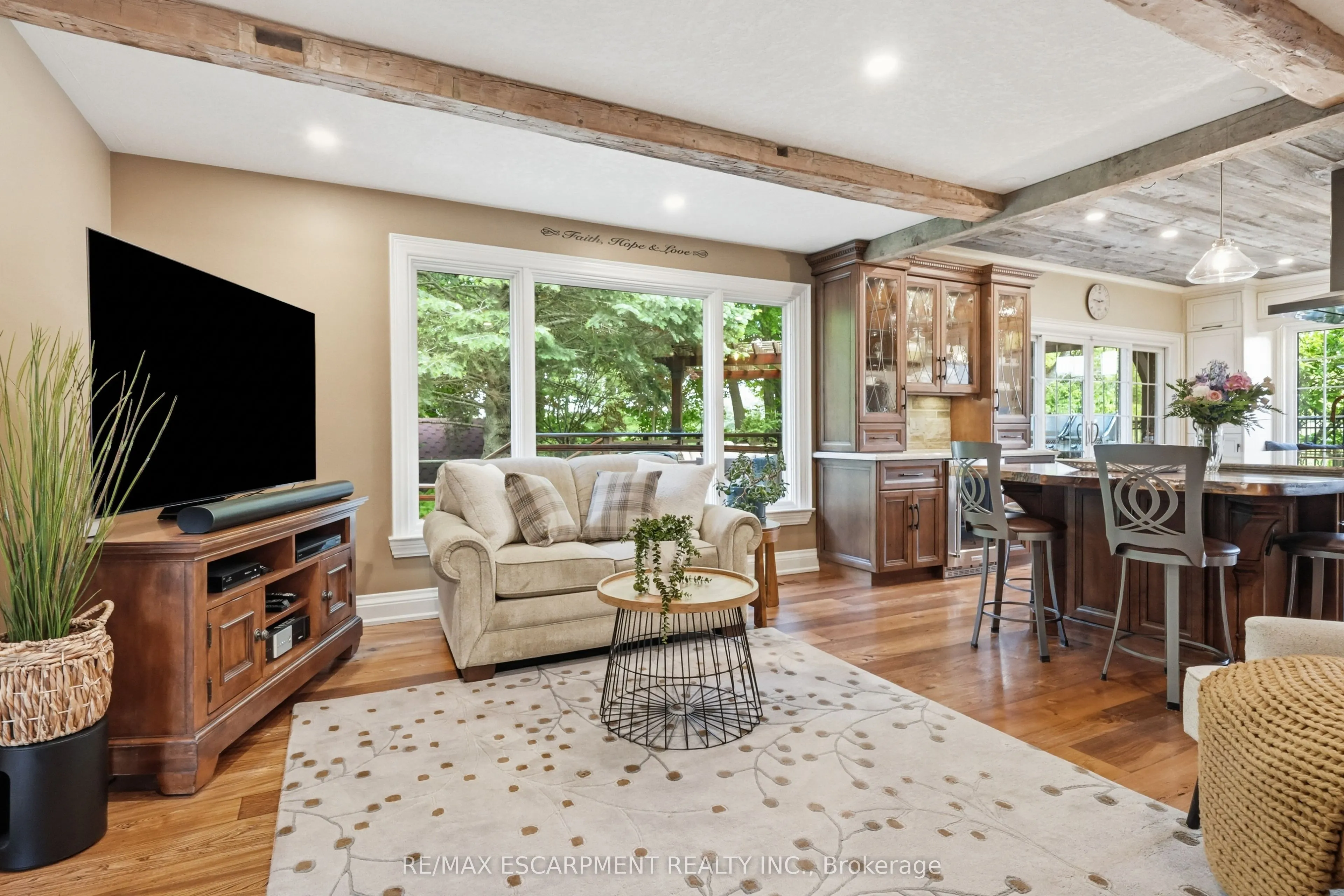 314 7th Concession Road E