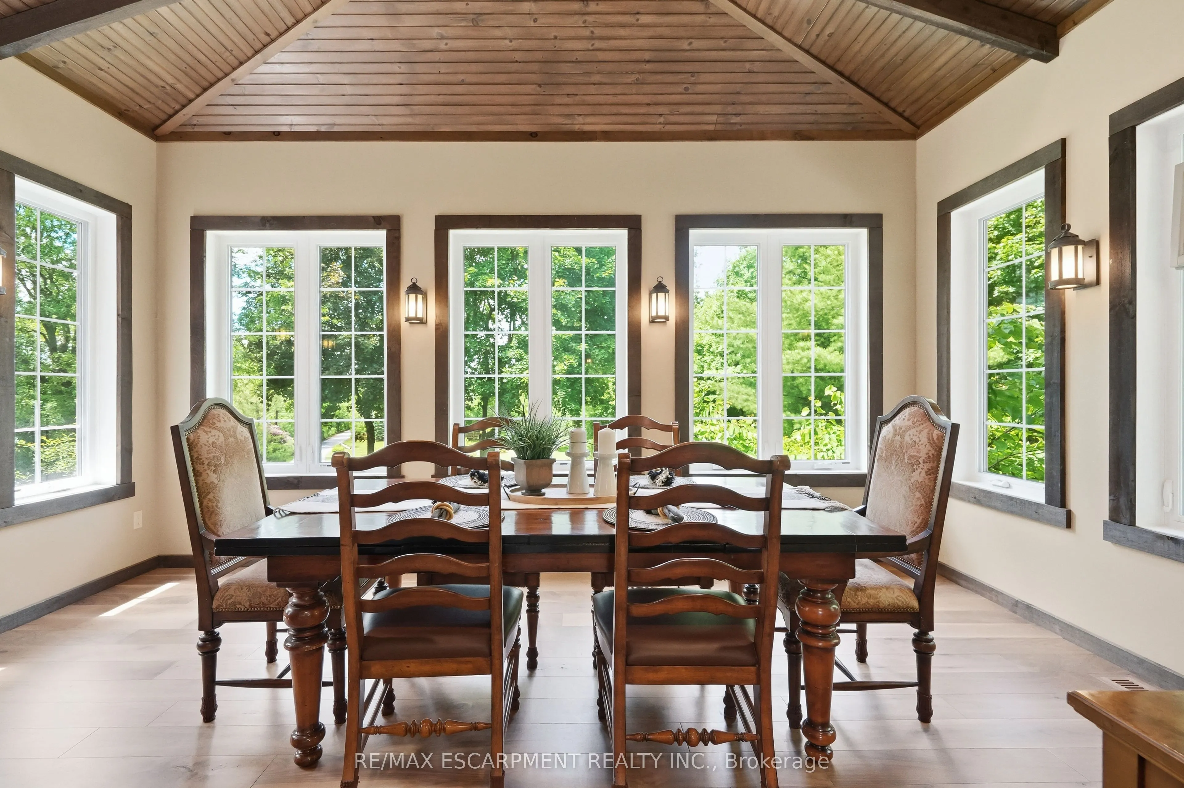 314 7th Concession Road E