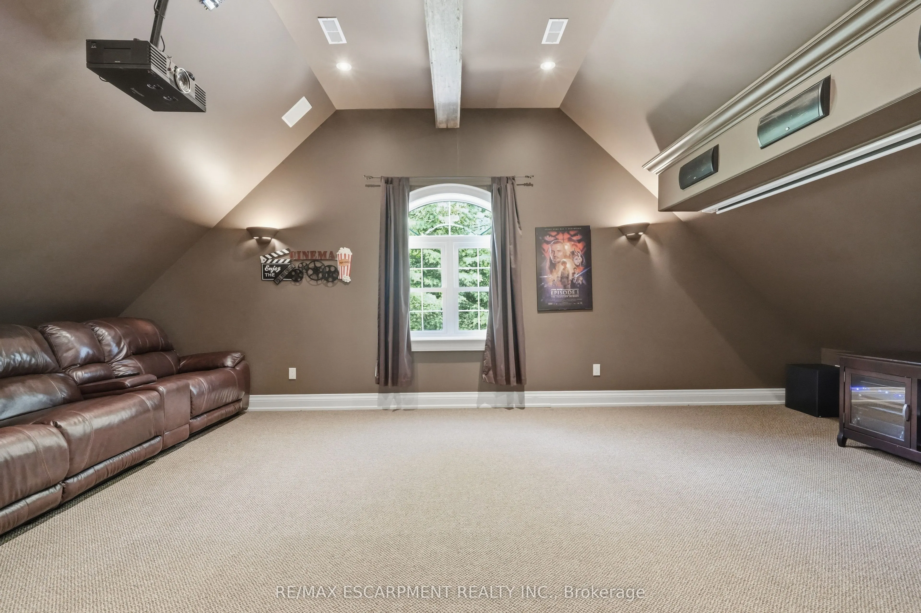 314 7th Concession Road E