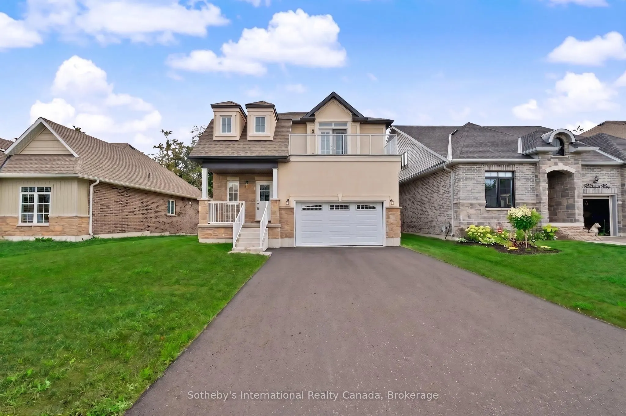 9 Hillcroft Way