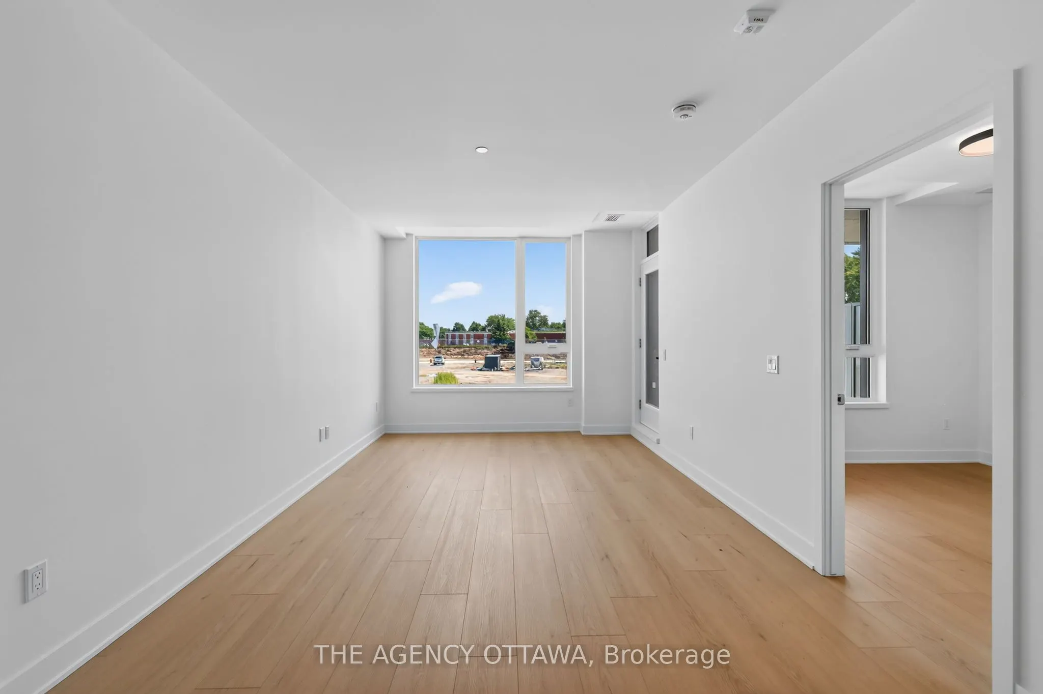 3085 Riverside Drive #201