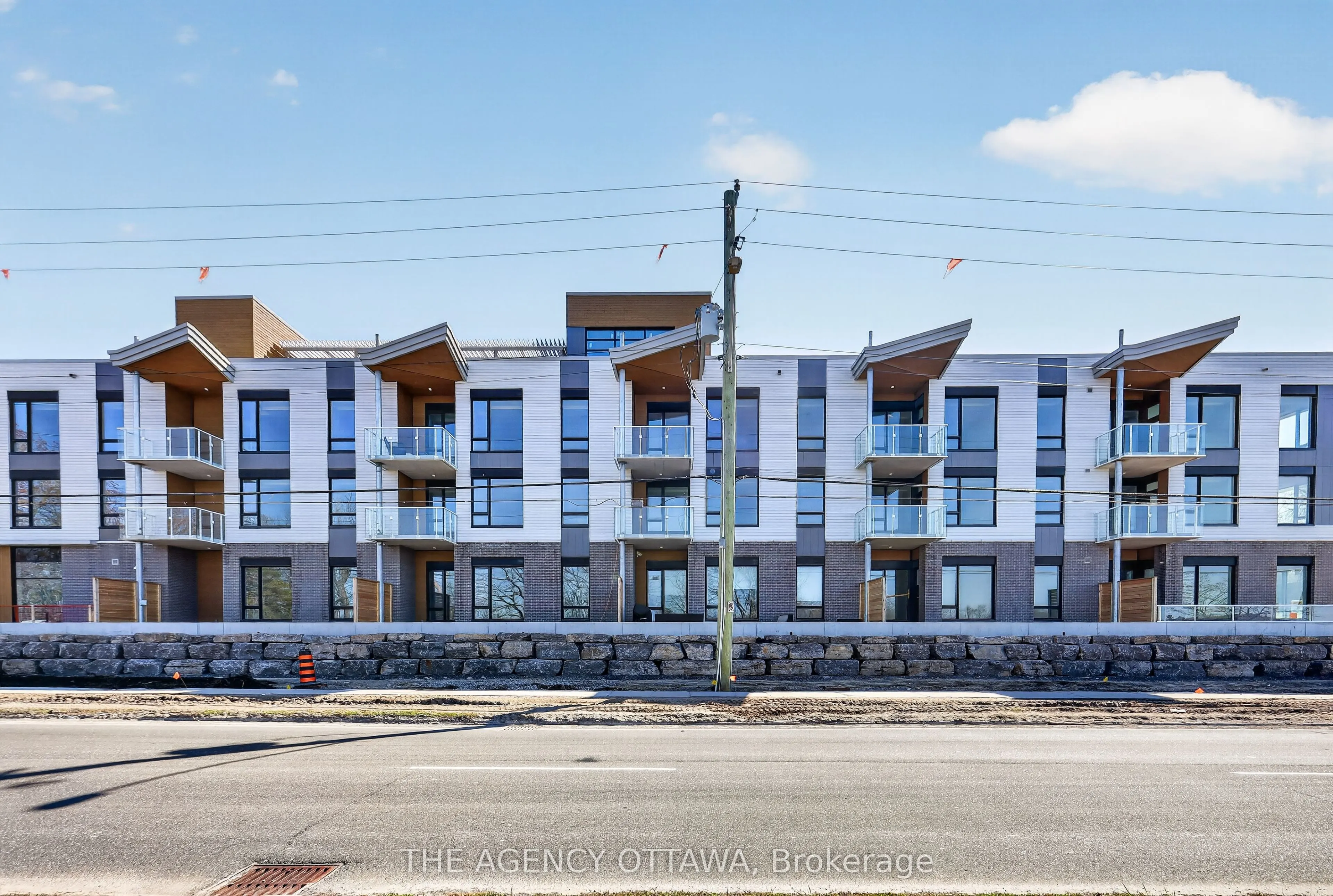 3085 Riverside Drive #303