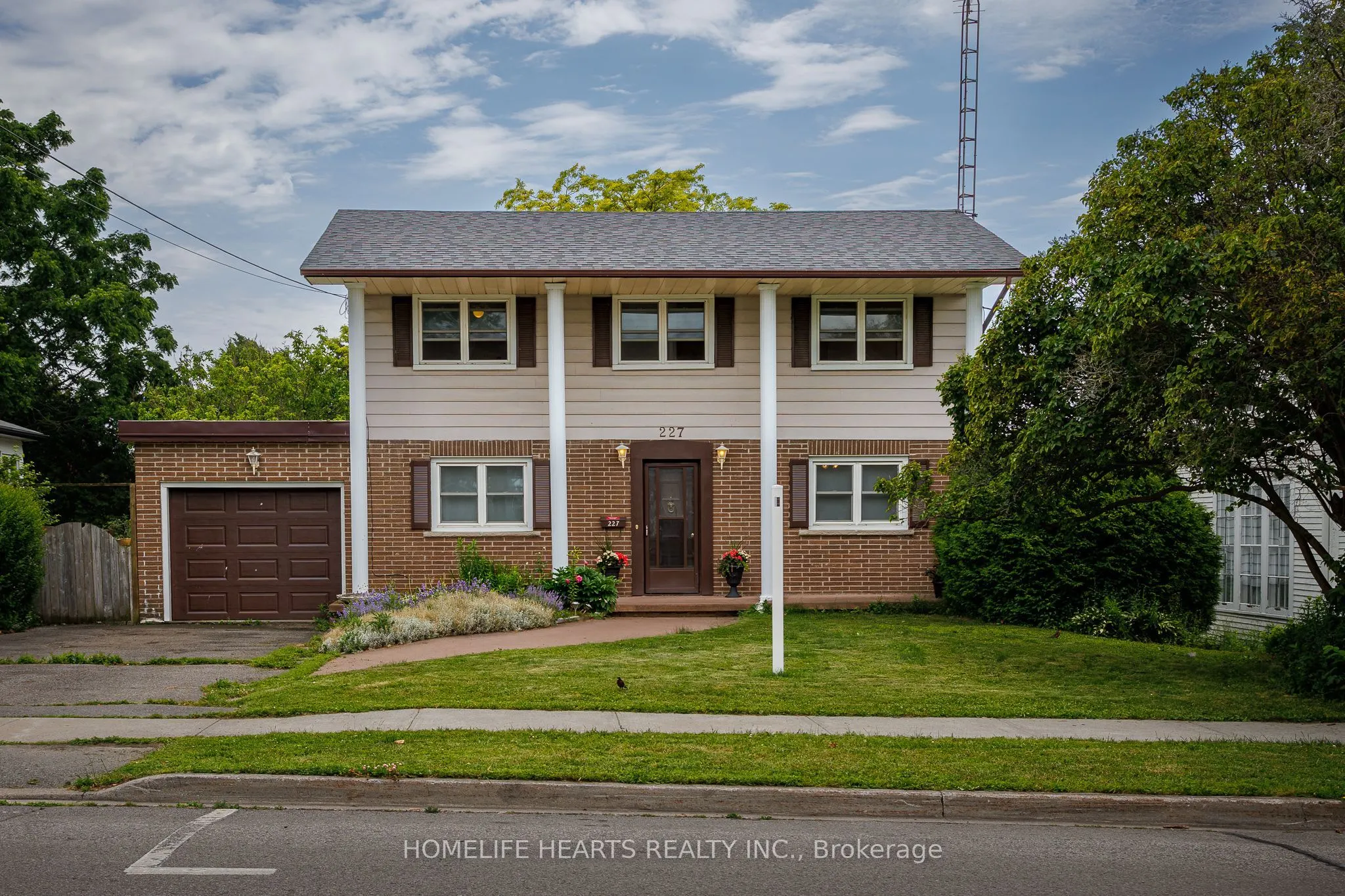 227 Queen Street