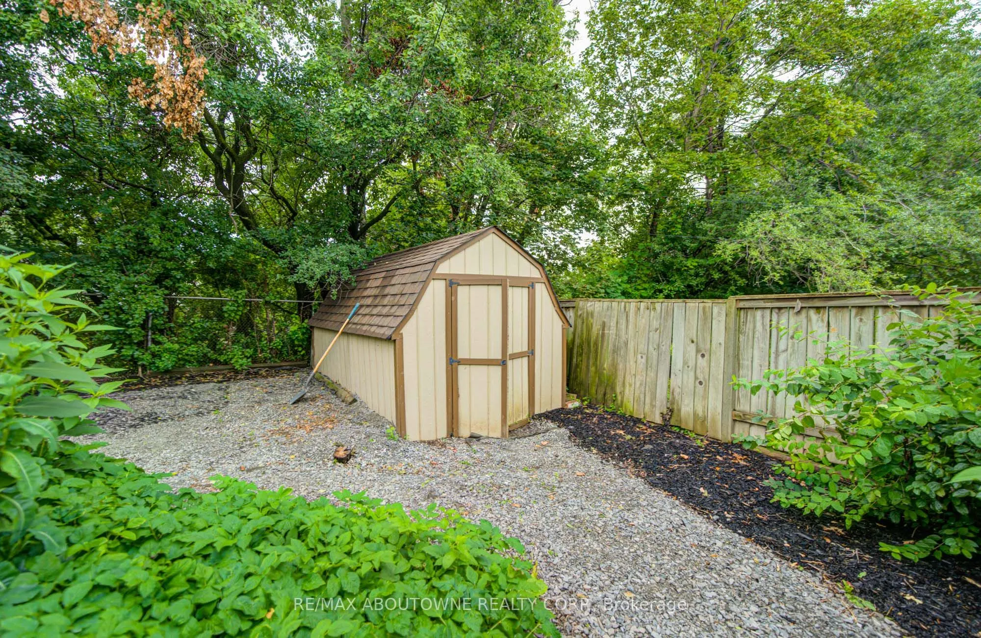 30 Dale Avenue