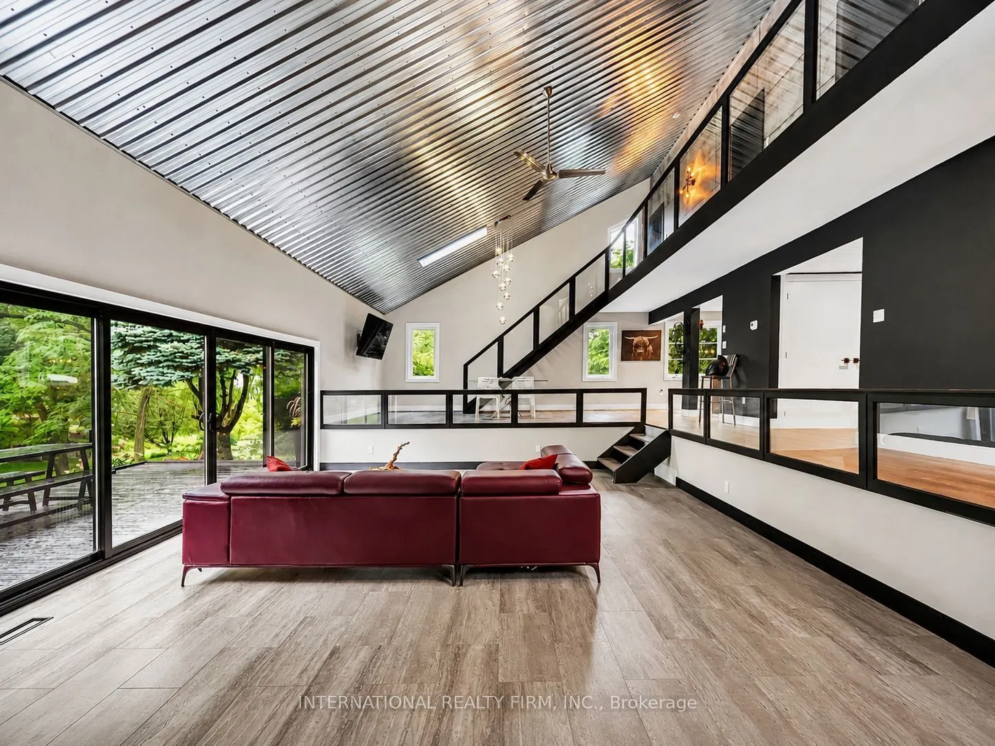 5 Firelane 14b Road