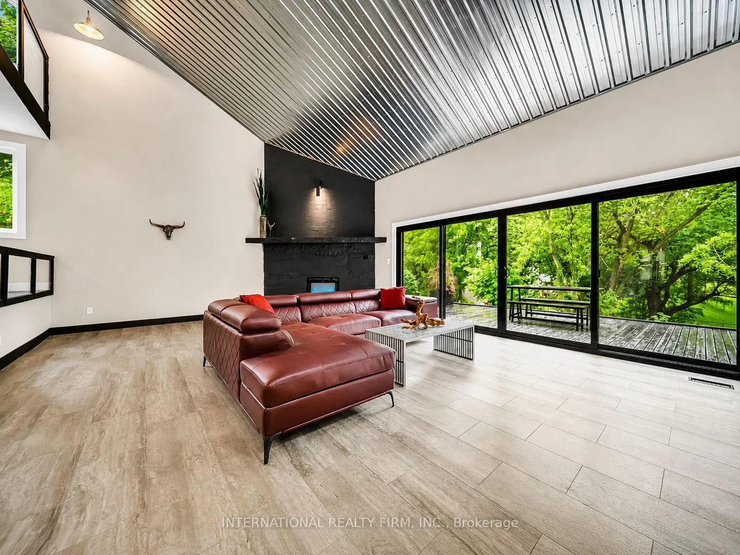 5 Firelane 14b Road