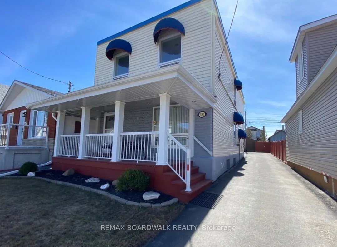 332 Shakespeare Street #1