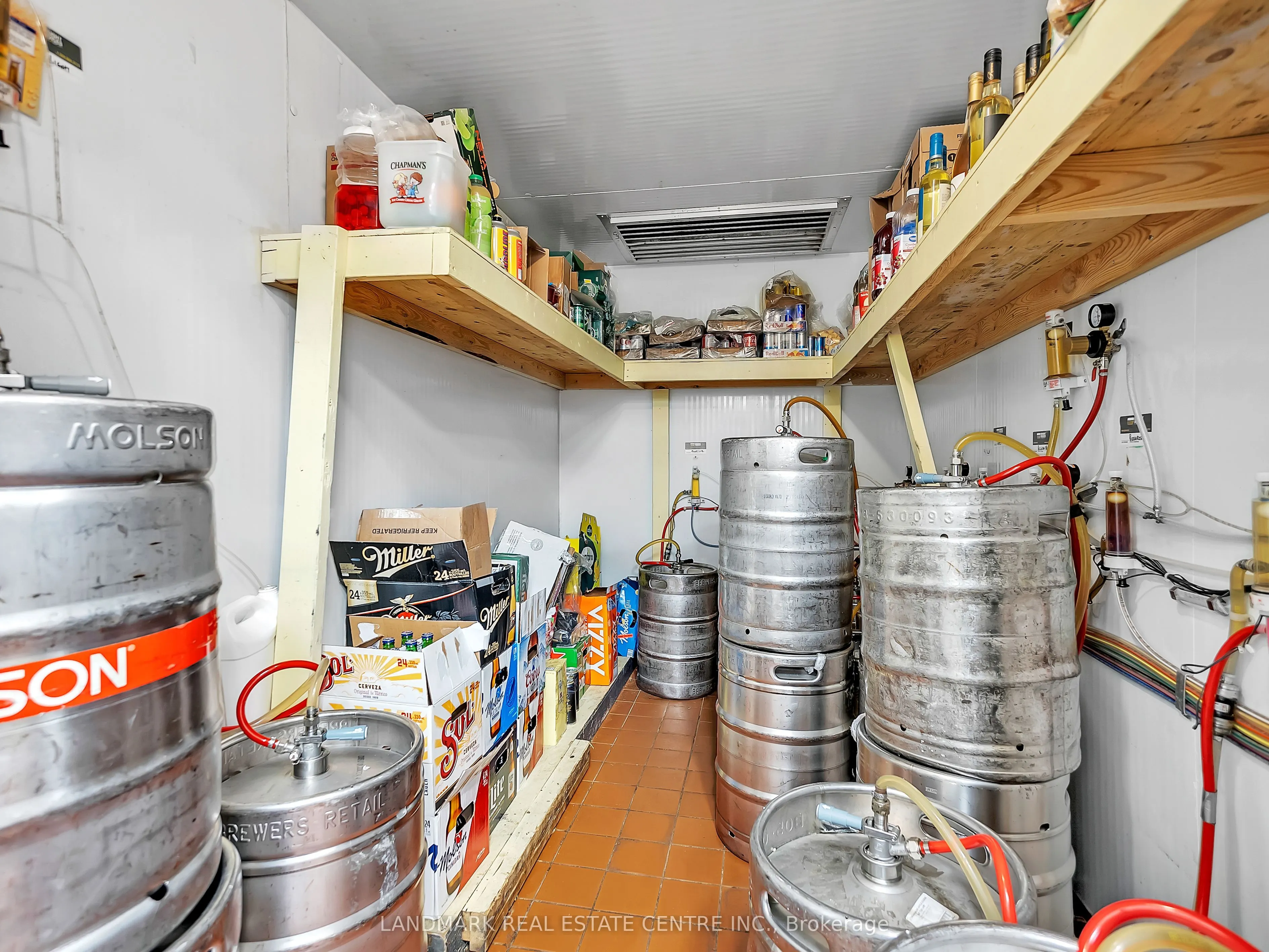 17 McPherson Drive N #1