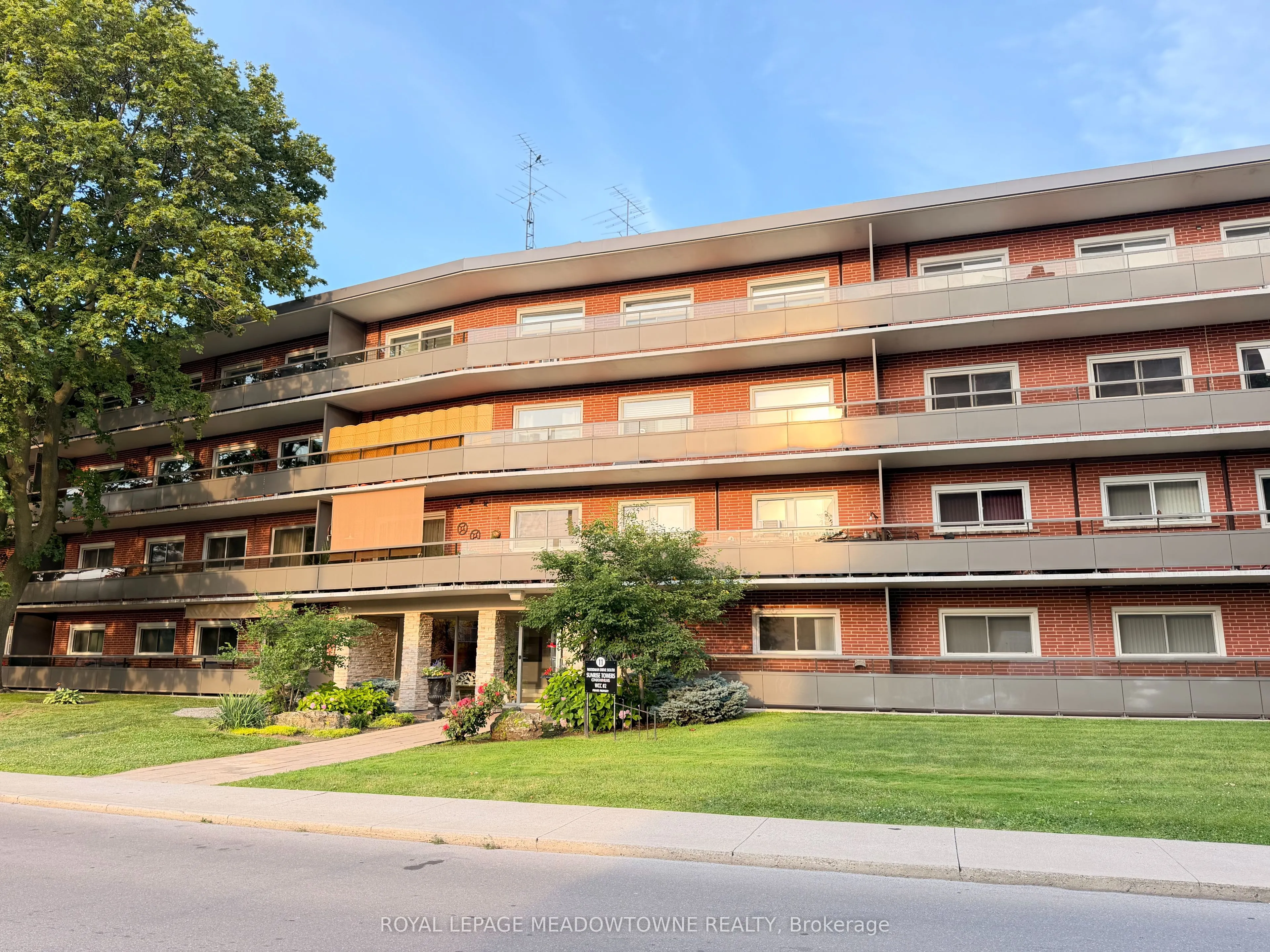 11 Woodman Drive #411