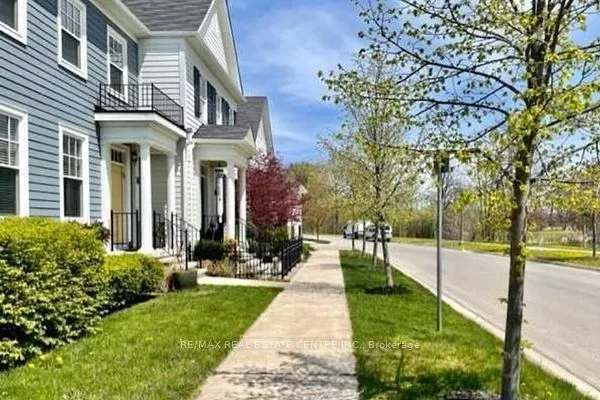 12 MacDonell Road