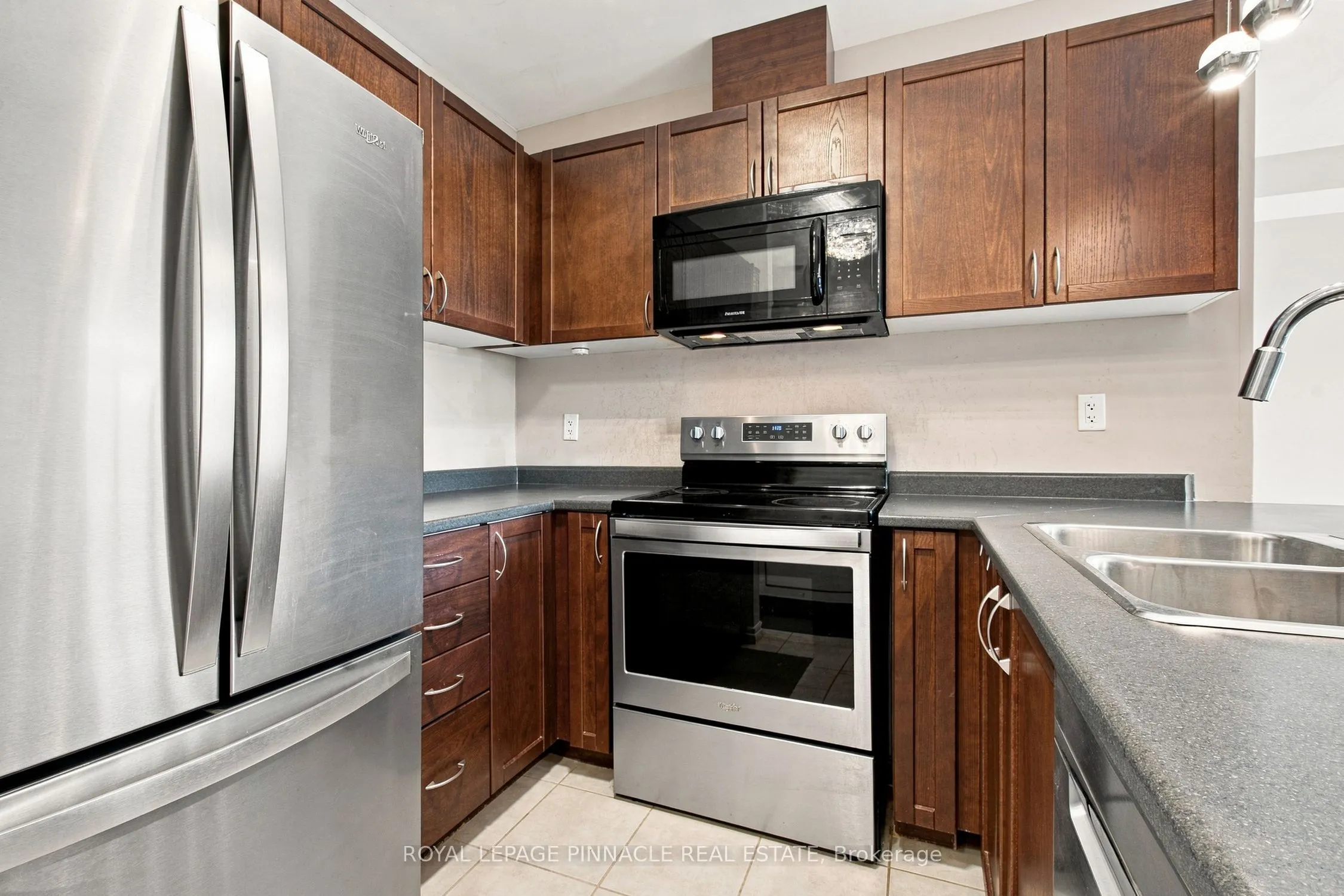 2 Colonial Drive #201