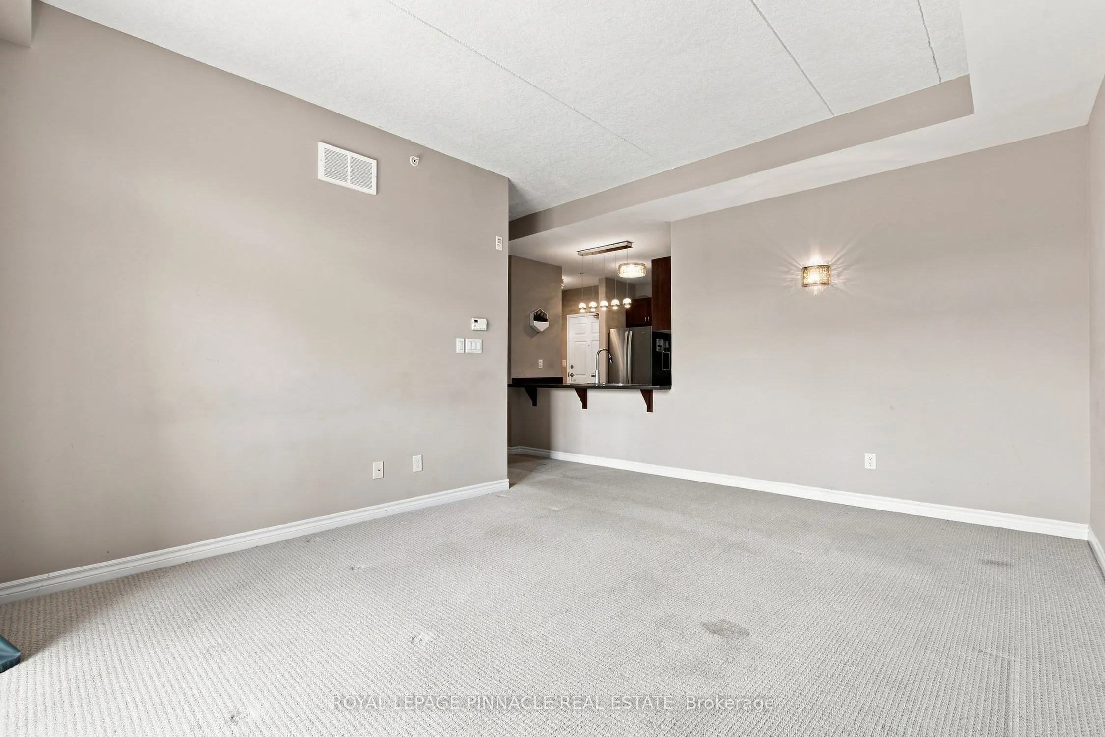 2 Colonial Drive #201