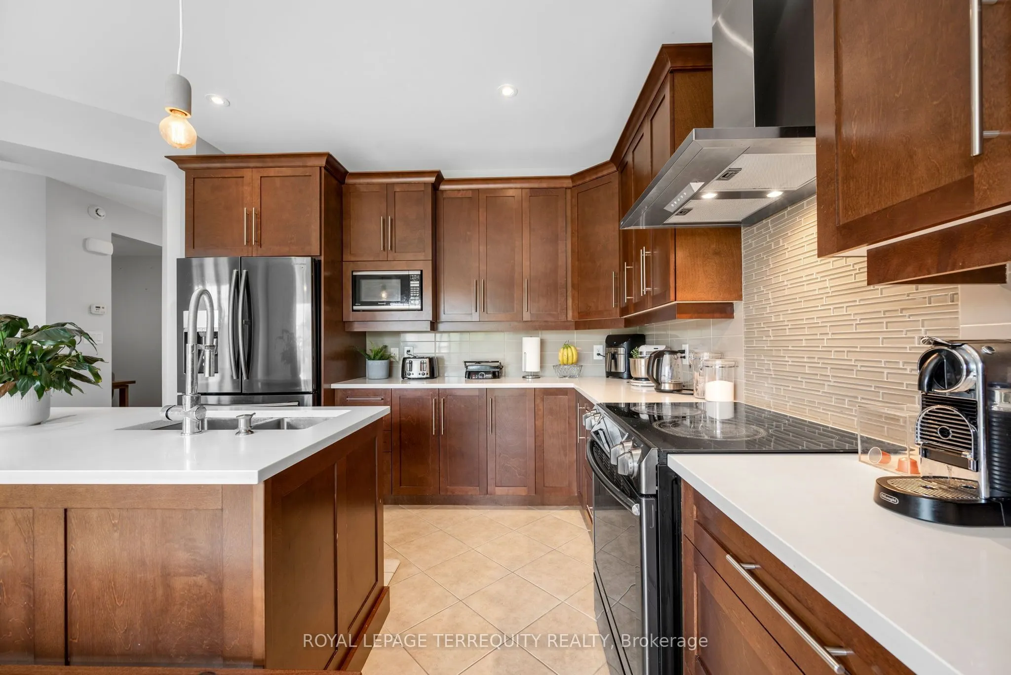433 Callisto Way